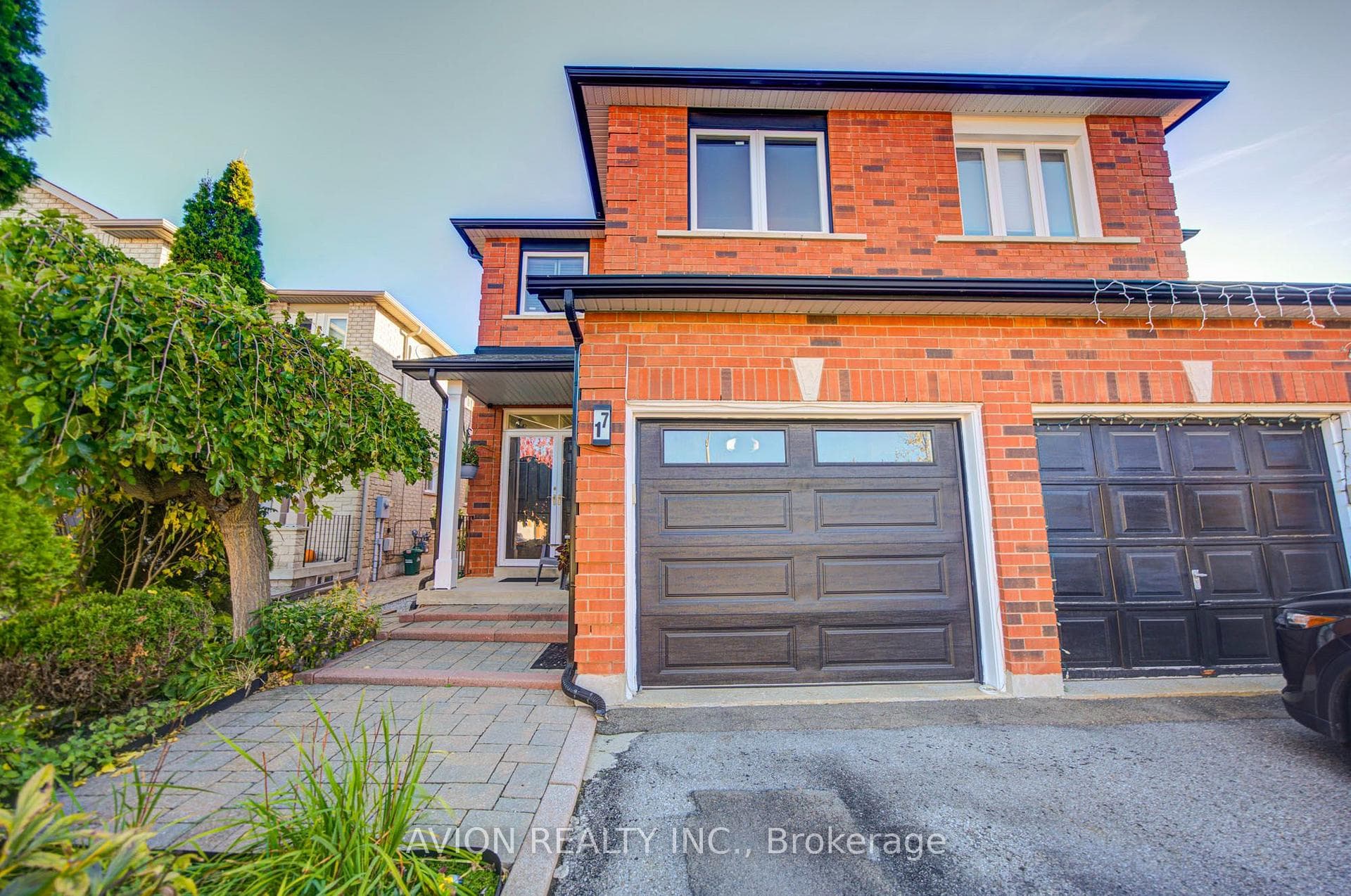 17 Indigo Street, Richmond Hill, ON L4S 1W2