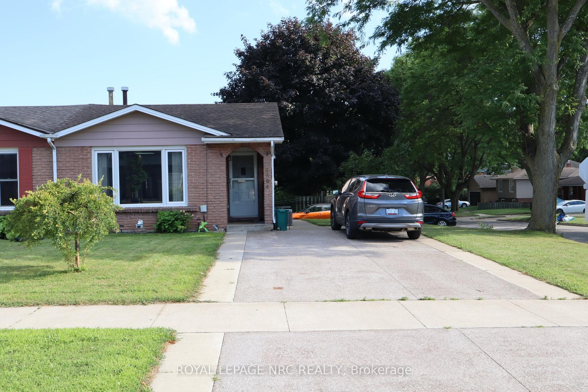 6694 Cropp Street, Niagara Falls, ON L2E 7B3, Niagara Falls — photo 1