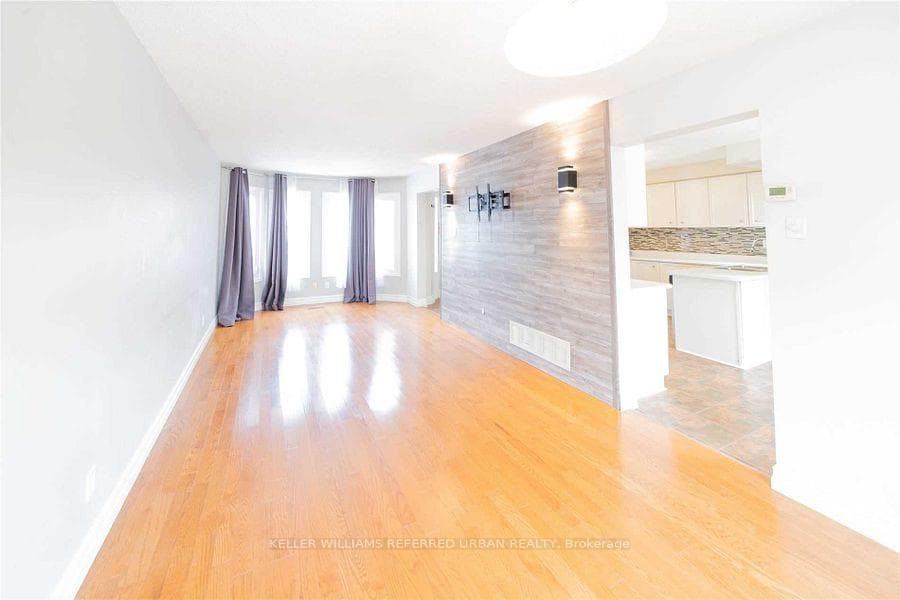 44 Keys Drive, Ajax, ON L1T 3P7, Ajax — photo 1