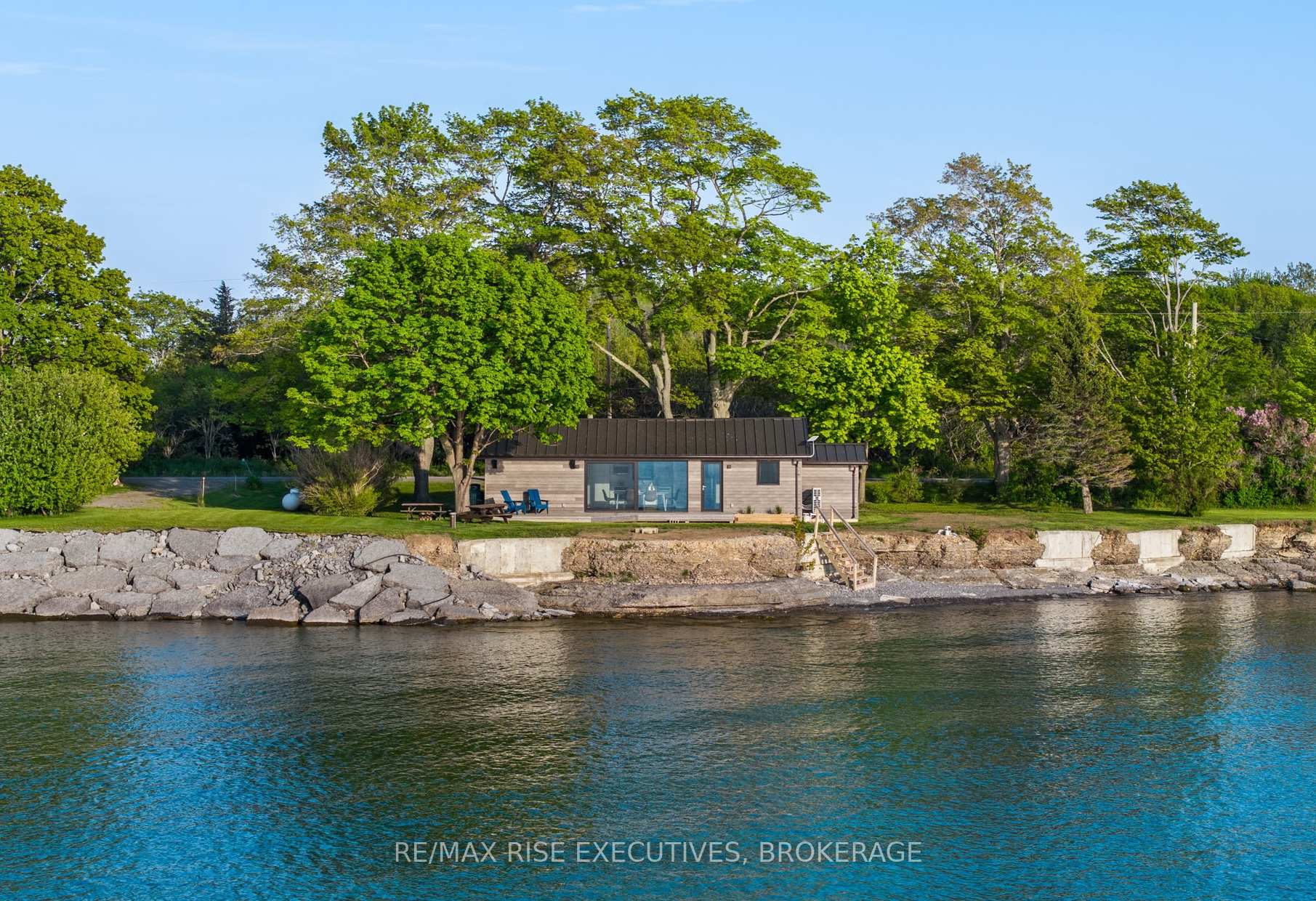 682 Salmon Point Road, Prince Edward County, ON K0K 1P0, Prince Edward County — photo 1