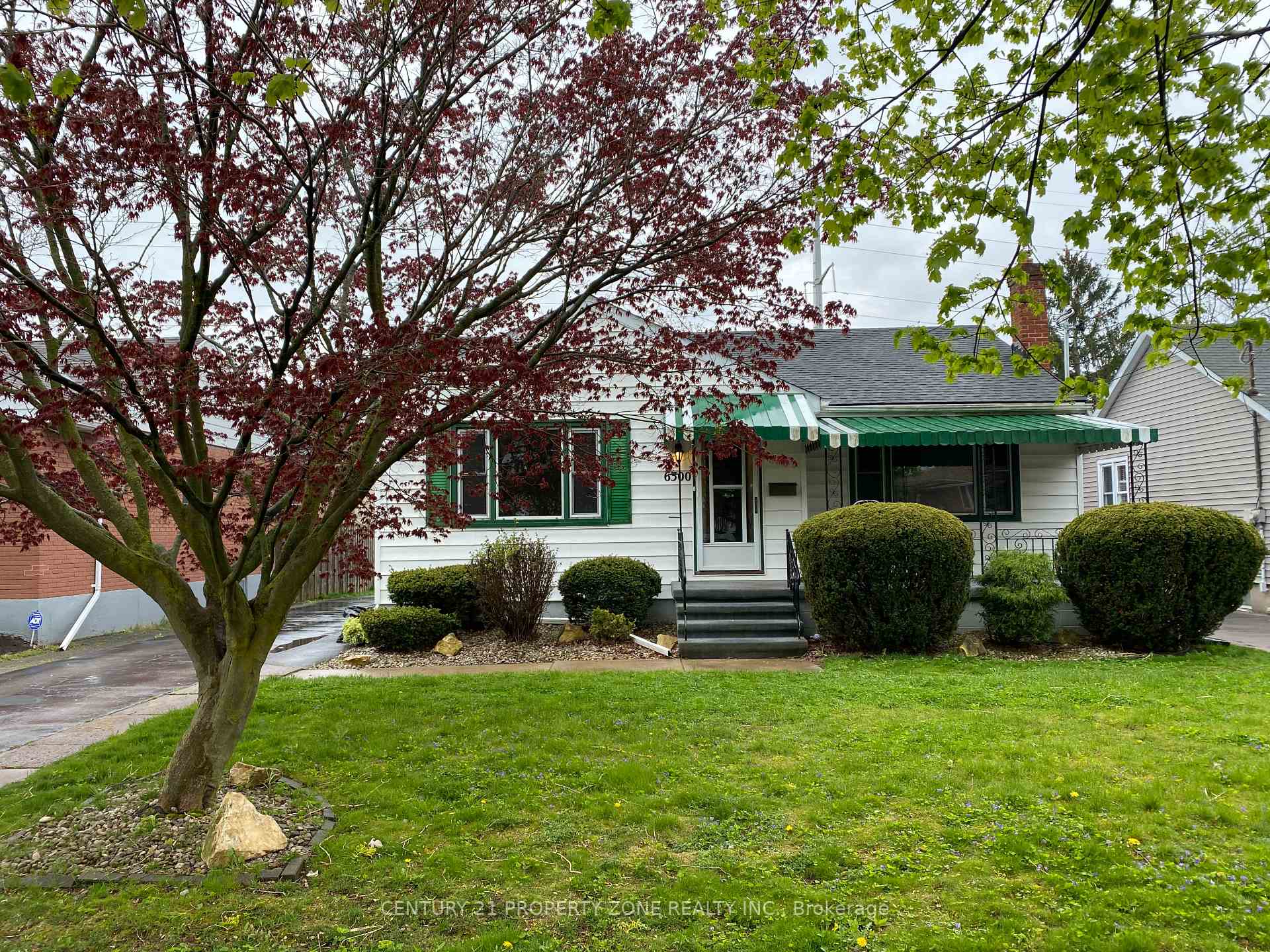 6300 CORWIN Crescent, Niagara Falls, ON L2G 2M1, Niagara Falls — photo 1