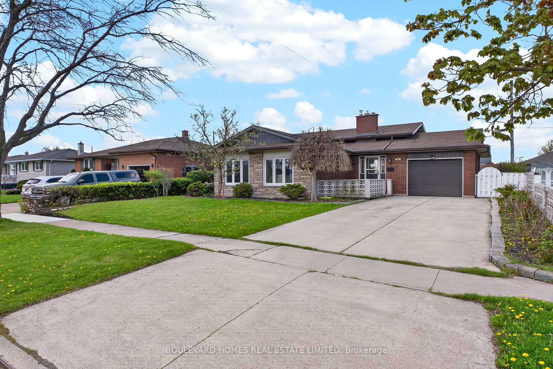 66 Watt Avenue, Welland, ON L3B 1J3, Welland — photo 1