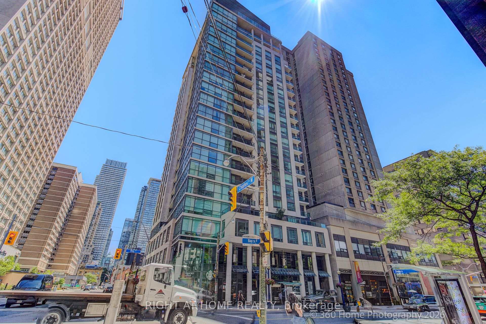 1121 Bay Street 1907, Toronto, ON M5S 3L9, Toronto C01 — photo 1