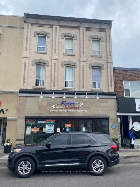 45 Main Street N, Brampton, ON L6X 1M8, Brampton — photo 1
