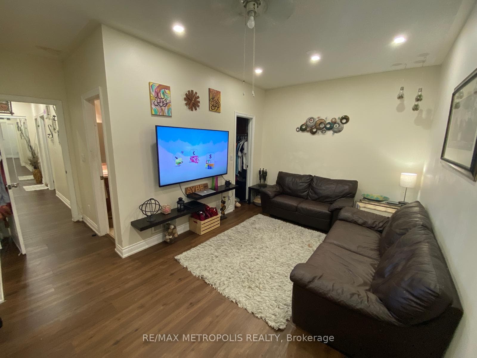 2352 Middlefield Road 205, Markham, ON L3S 4T6, Markham — photo 1