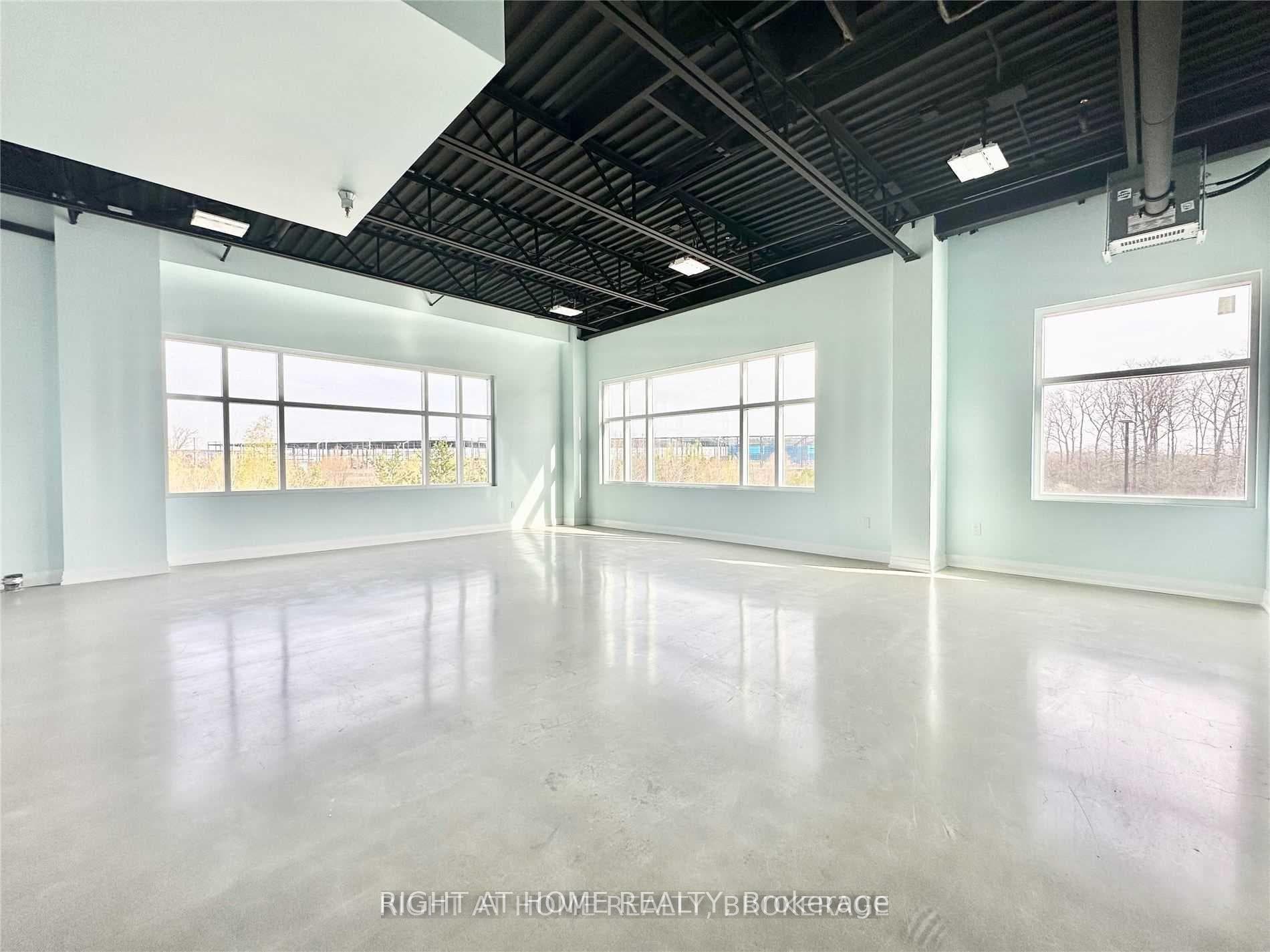 3485 Rebecca Street 210, Oakville, ON L6L 6X9, Oakville — photo 1