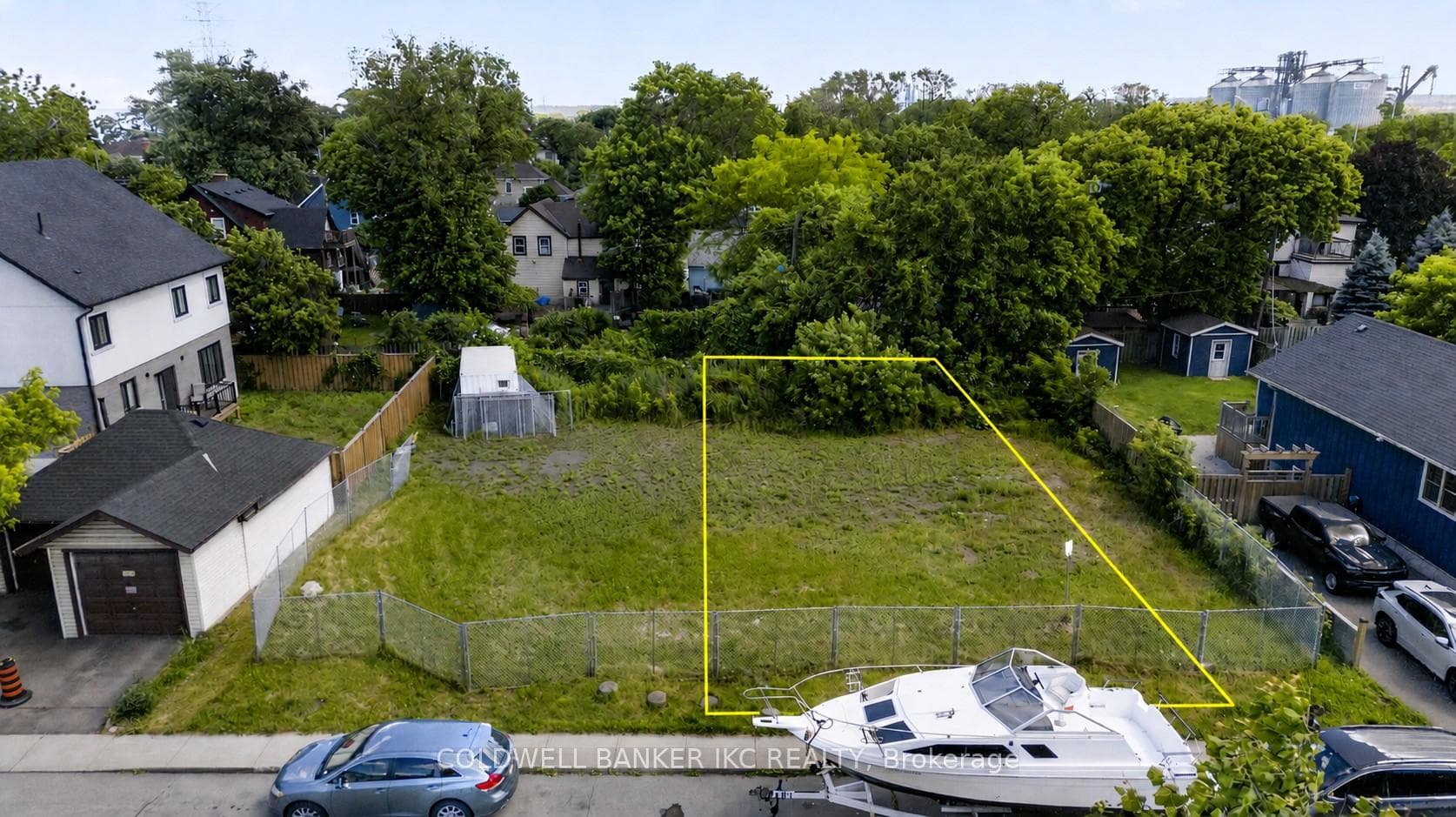 2.5 Rembe Avenue, Hamilton, ON L8H 7G6, Hamilton — photo 1