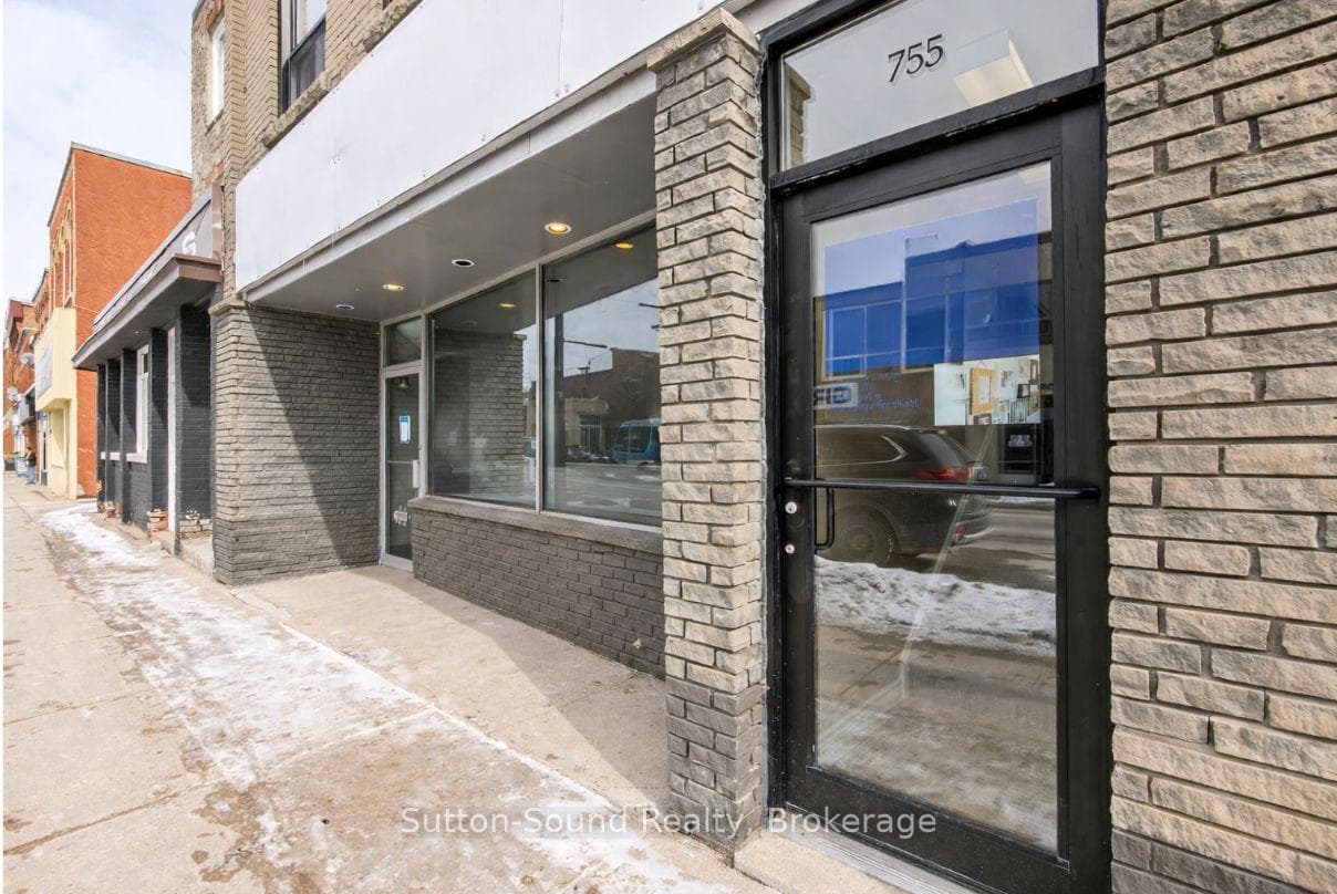 755 2nd Avenue E, Owen Sound, ON N4K 2G9, Owen Sound — photo 1
