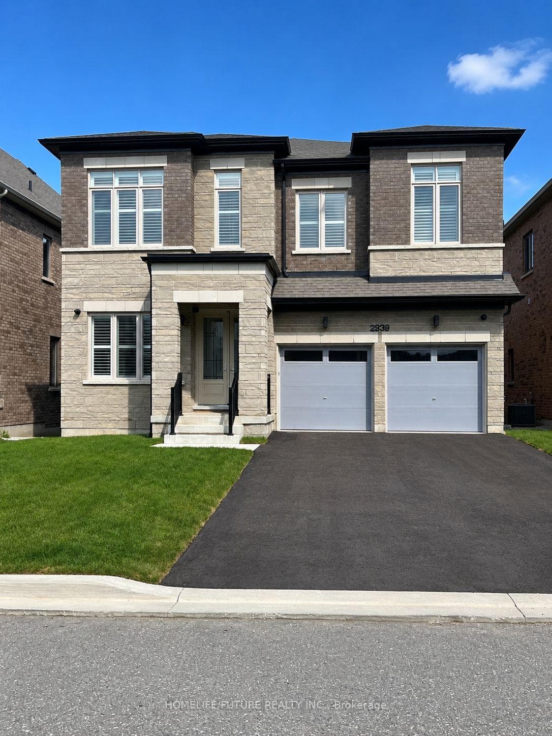 2939 Grindstone Crescent, Pickering, ON L1X 0R5, Pickering — photo 1