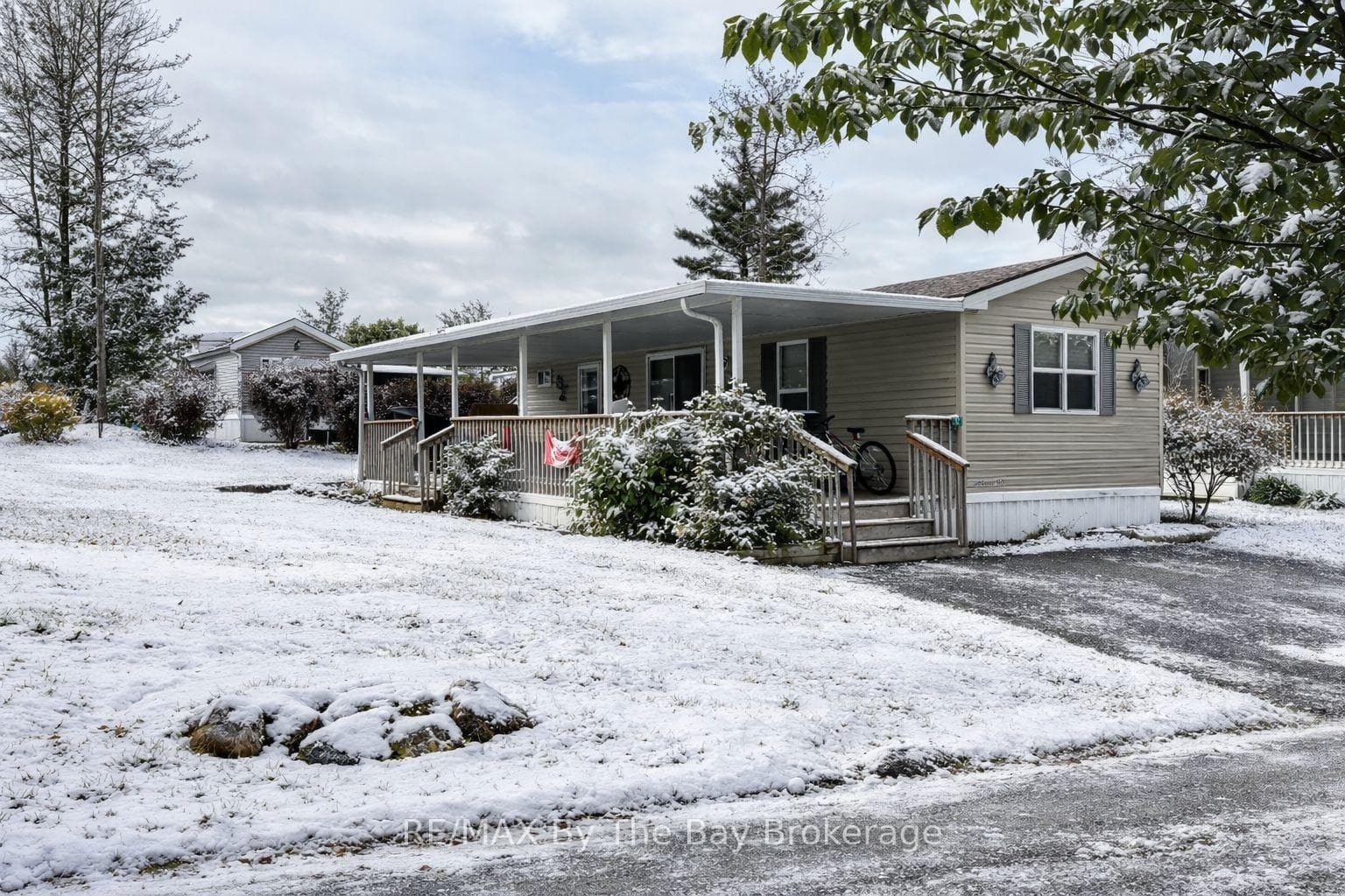 17 CHIPPEWA Trail, Wasaga Beach, ON L9Z 1X7, Wasaga Beach — photo 1