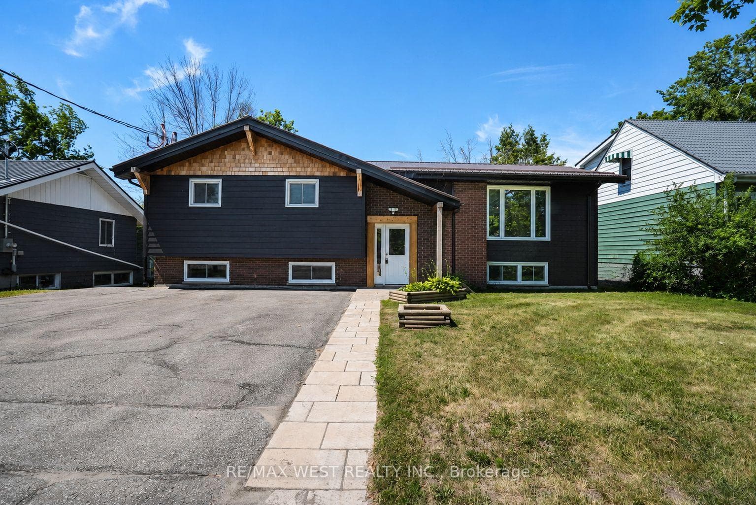 571 High Street, Orillia, ON L3V 4Y2, Orillia — photo 1