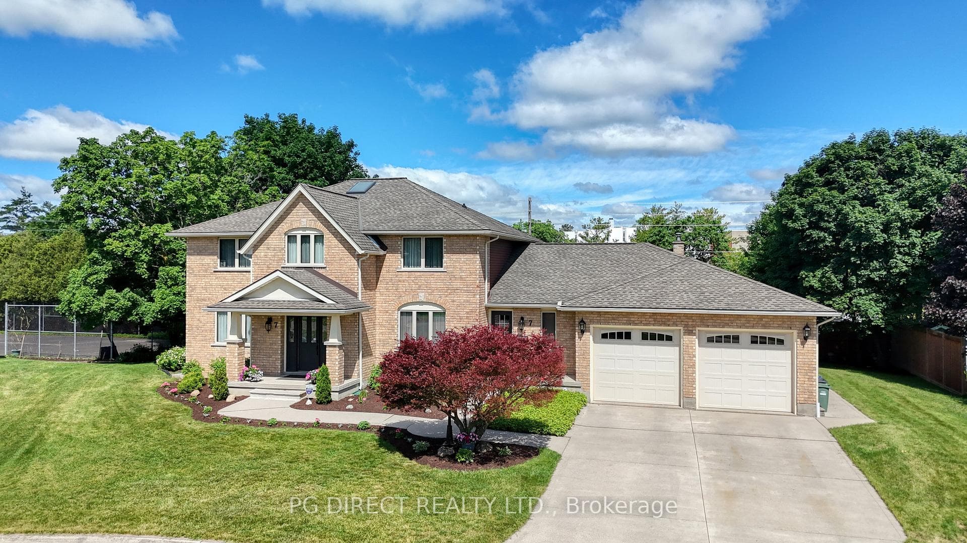 7 Old Stone Court, Guelph, ON N1G 2M5, Guelph — photo 1