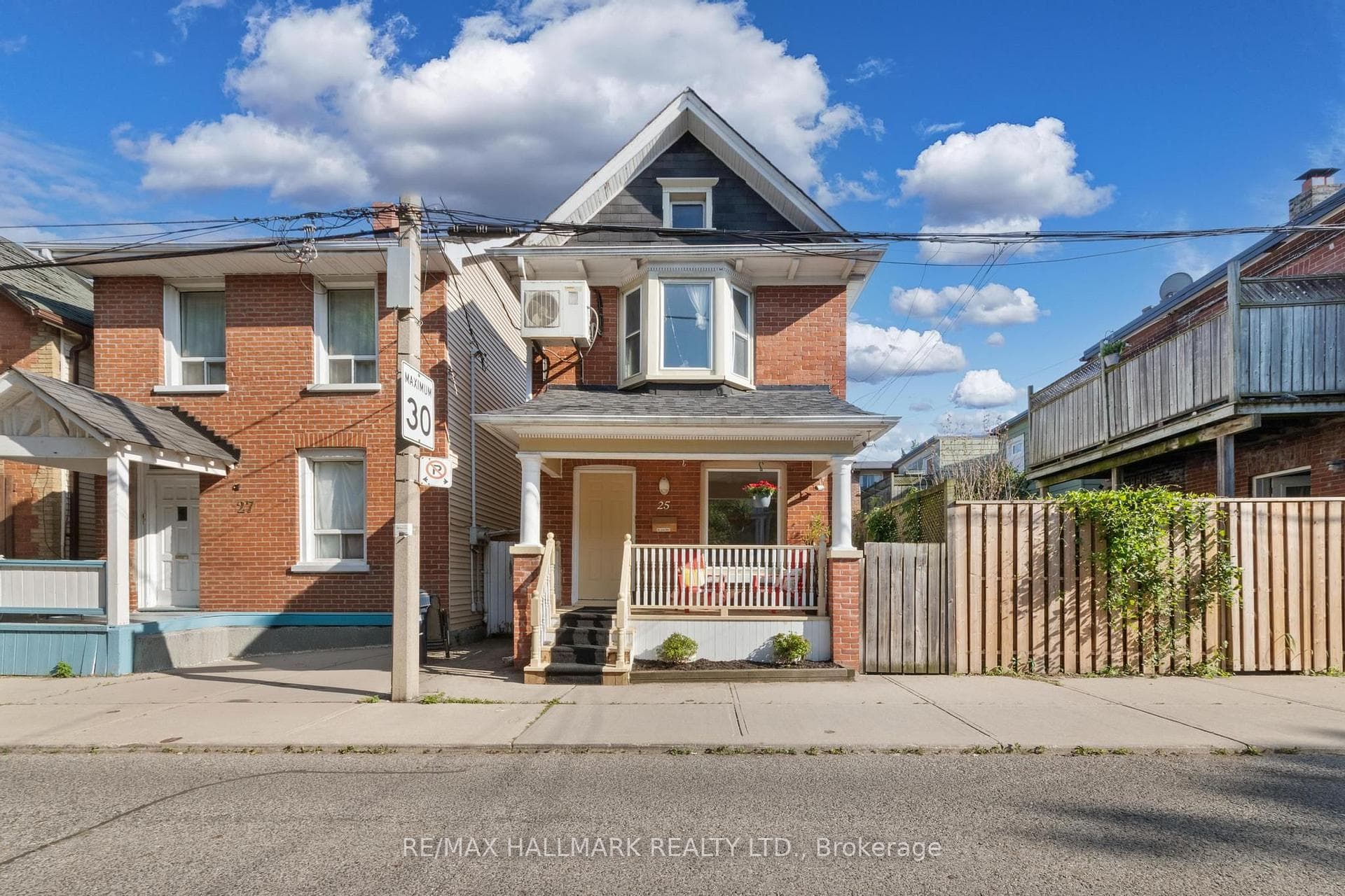 25 Norwood Terrace, Toronto, ON M4E 2H2, Toronto E02 — photo 1