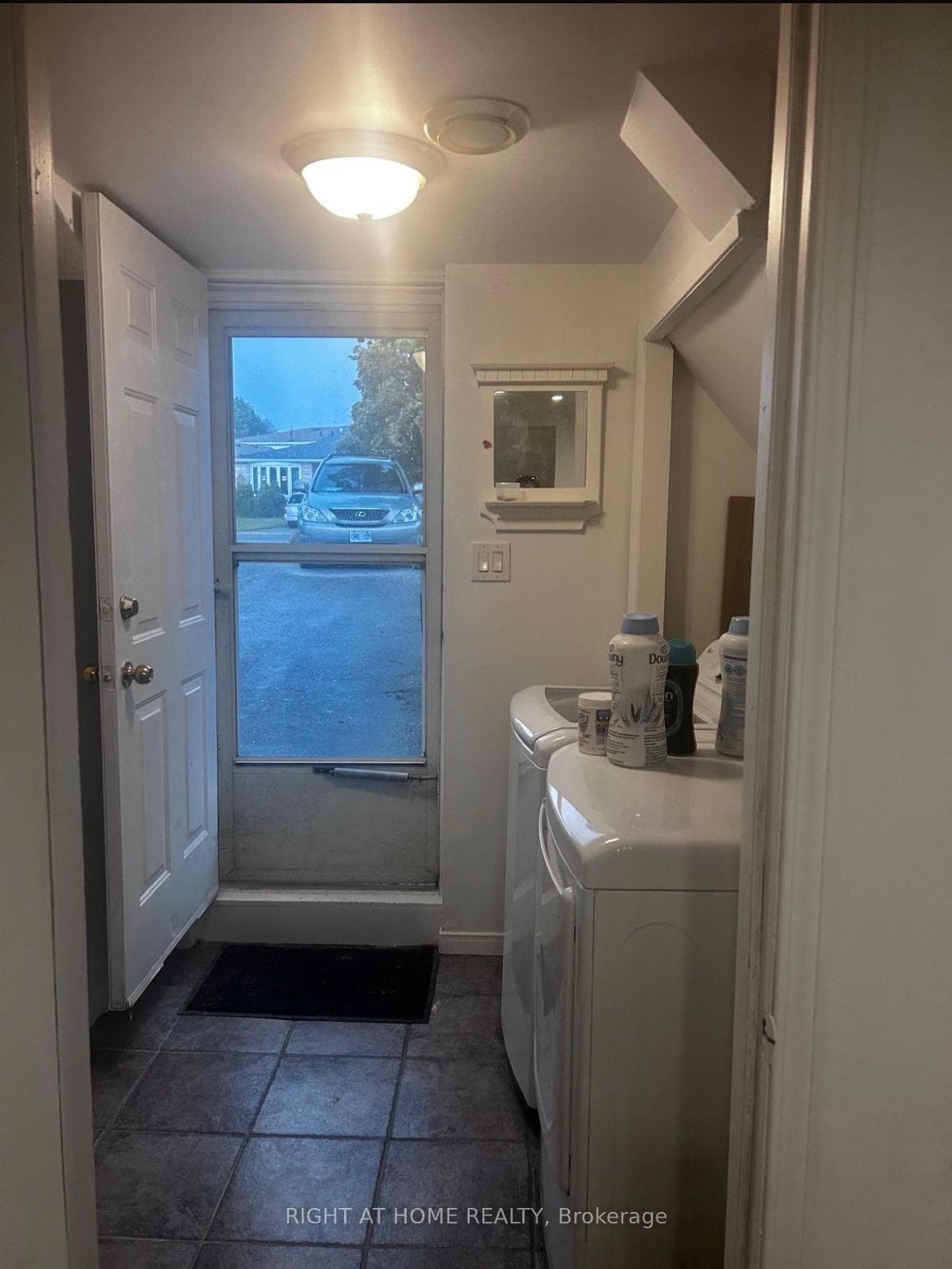 783 Consort Crescent, Mississauga, ON L5C 1J8, Mississauga — photo 1