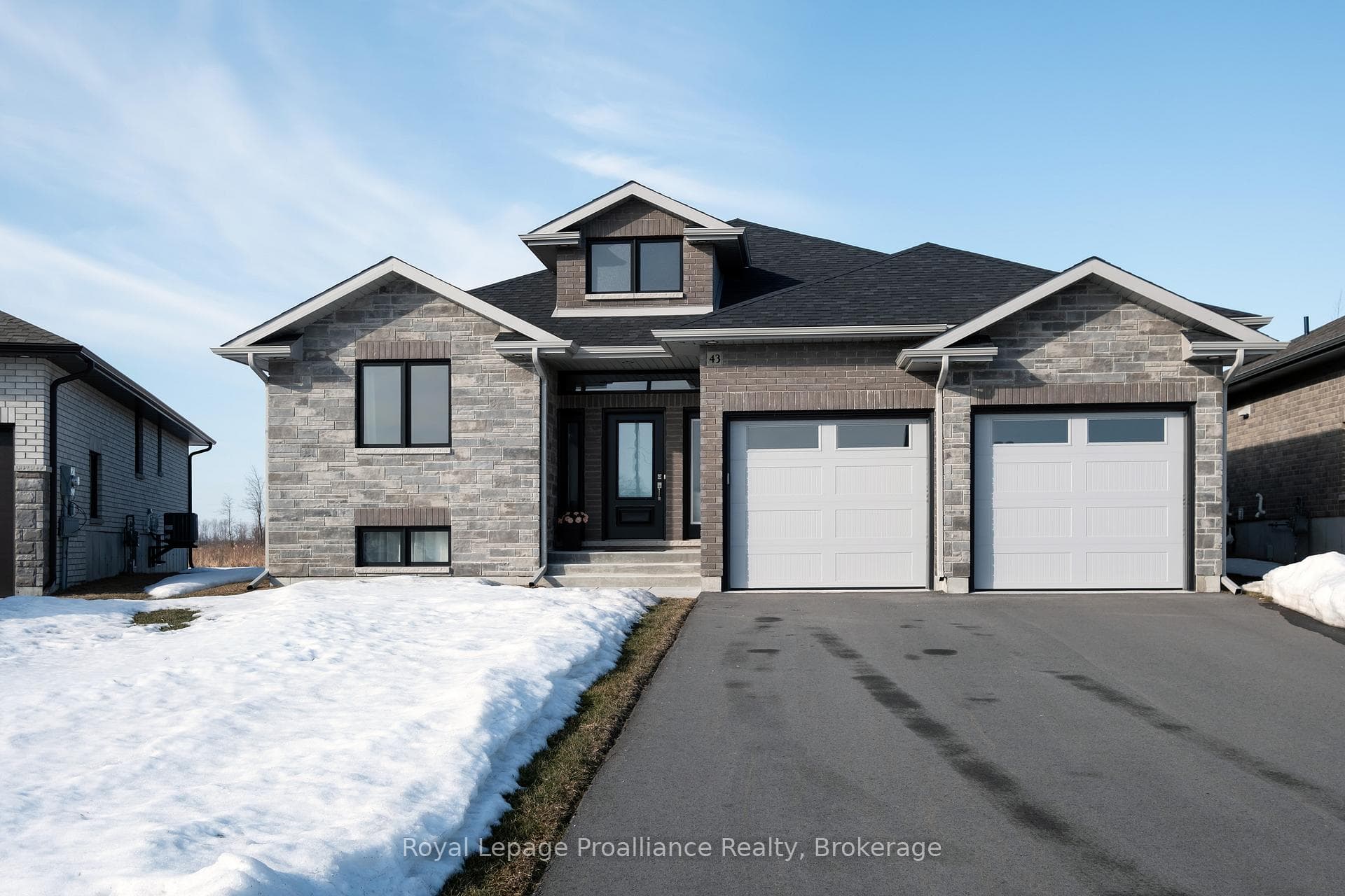 43 Cattail Crescent, Quinte West, ON K8V 0J3, Quinte West — photo 1