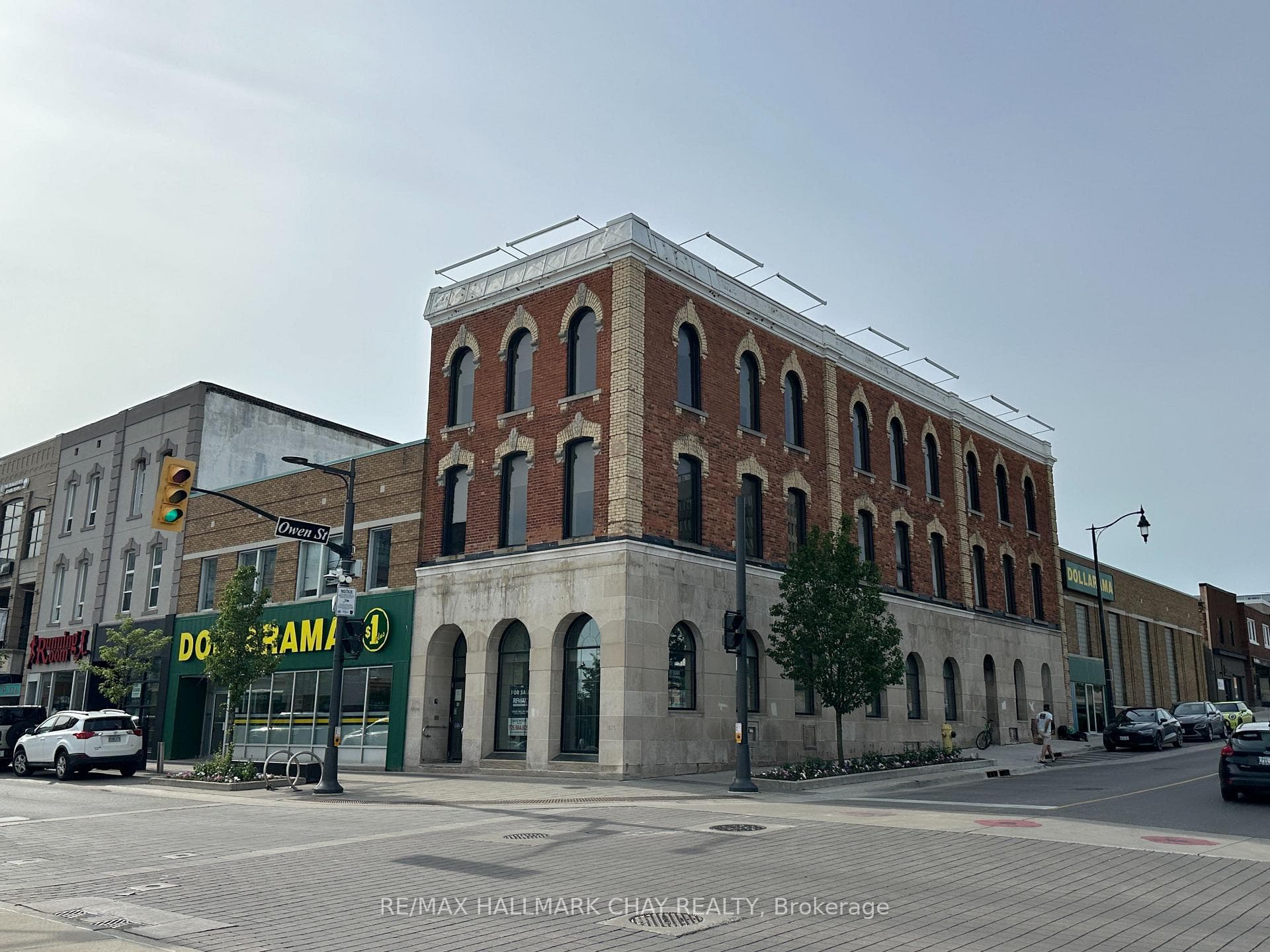 64 Dunlop Street E, Barrie, ON L4M 1A3, Barrie — photo 1