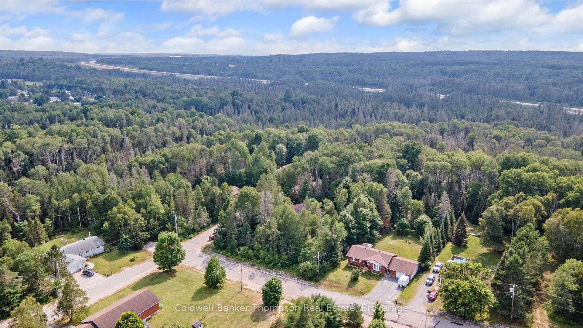 5 Grant Court, South River, ON P0A 1X0, South River — photo 1