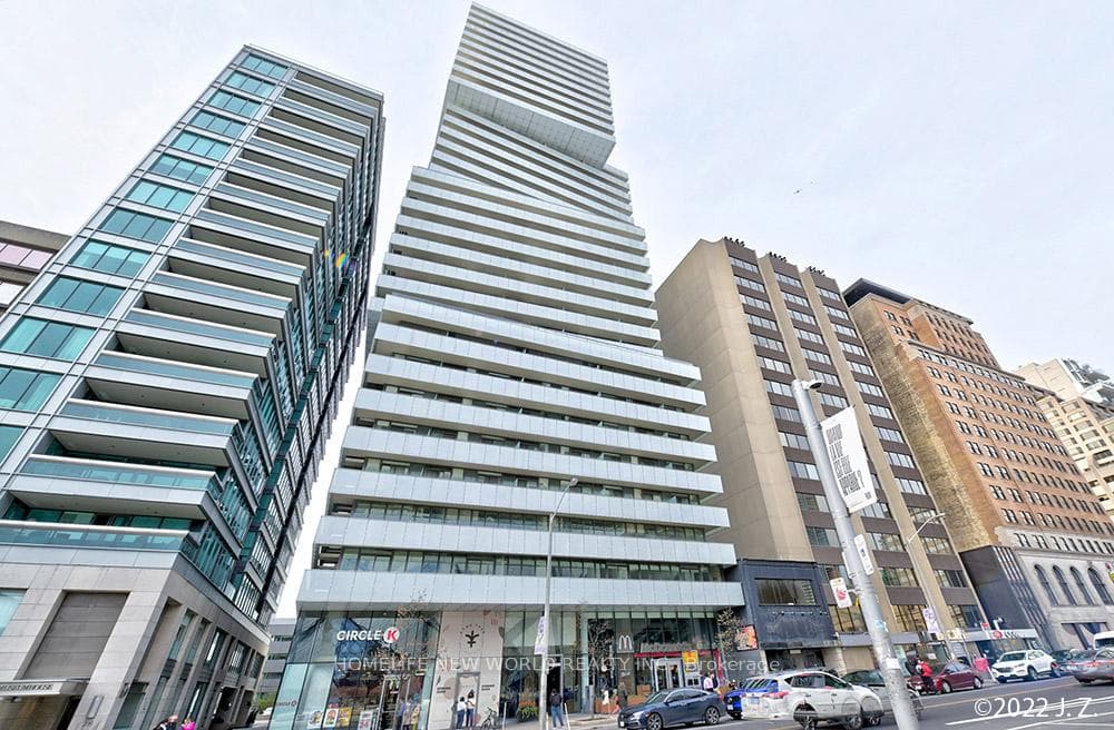 200 Bloor Street W 1601, Toronto, ON M5S 1T8, Toronto C02 — photo 1