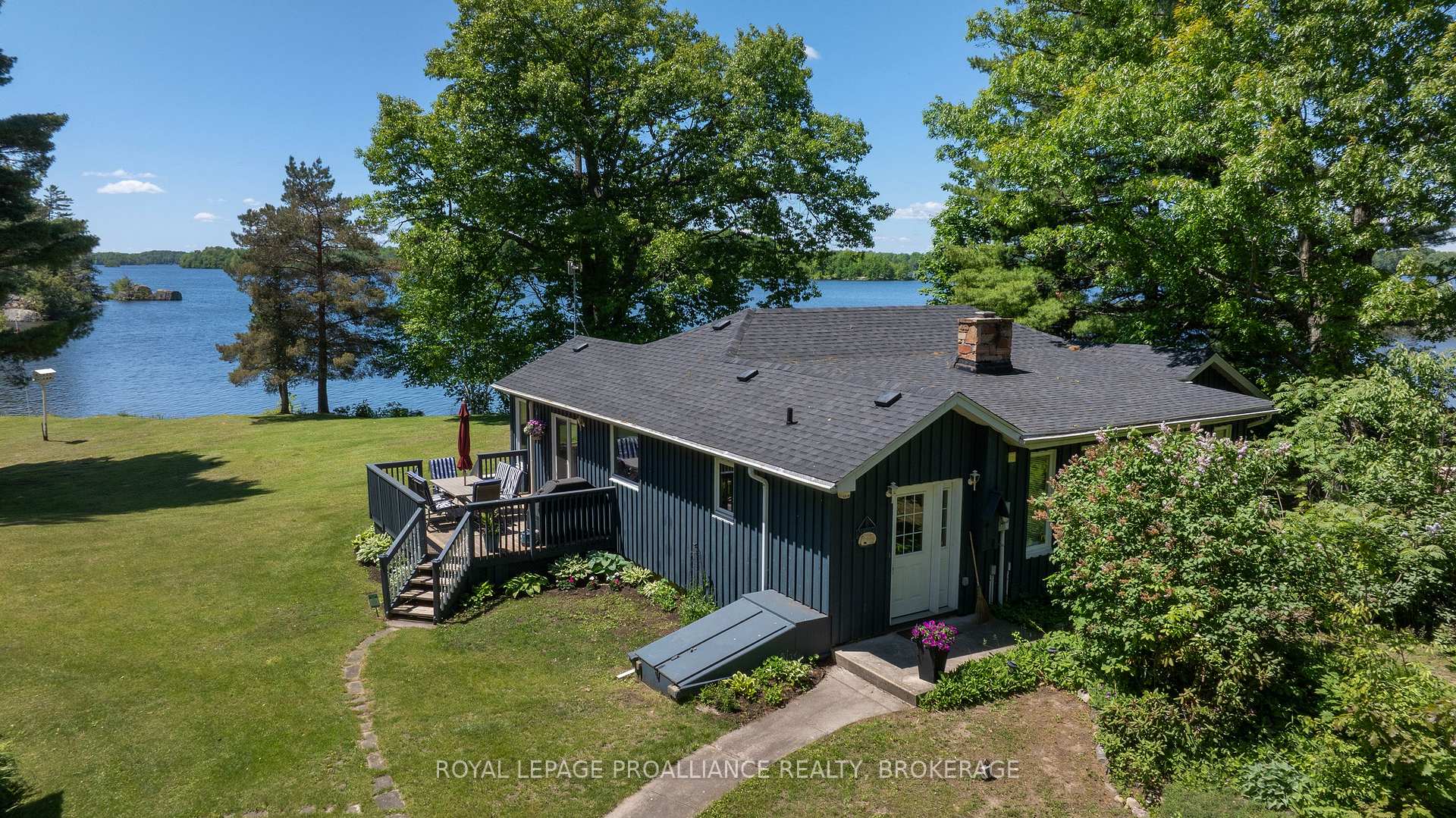 4788 Leo Lake Road, Kingston, ON K0H 2N0