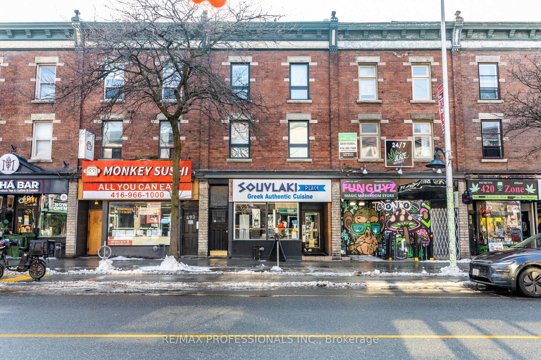 495 Bloor Street W, Toronto, ON M5S 1Y2, Toronto C01 — photo 1