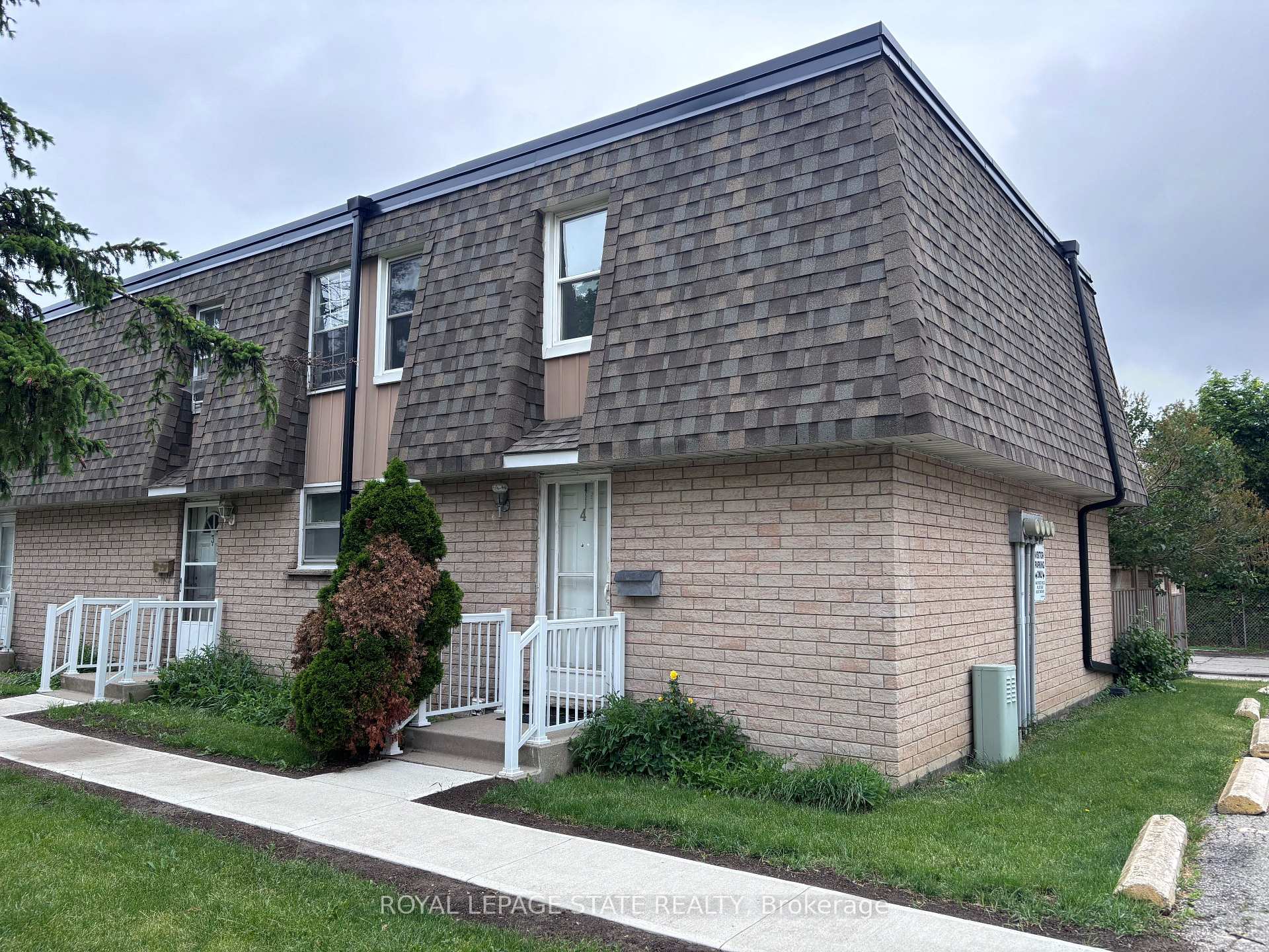 153 Limeridge Road W 4, Hamilton, ON L9C 2V3, Hamilton — photo 1