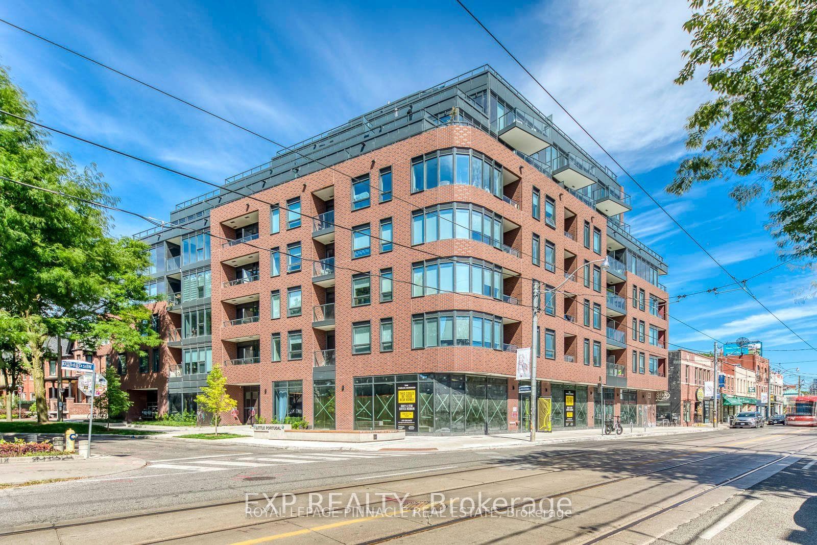 5 Lakeview Avenue 415, Toronto, ON M6J 0H3, Toronto C01 — photo 1