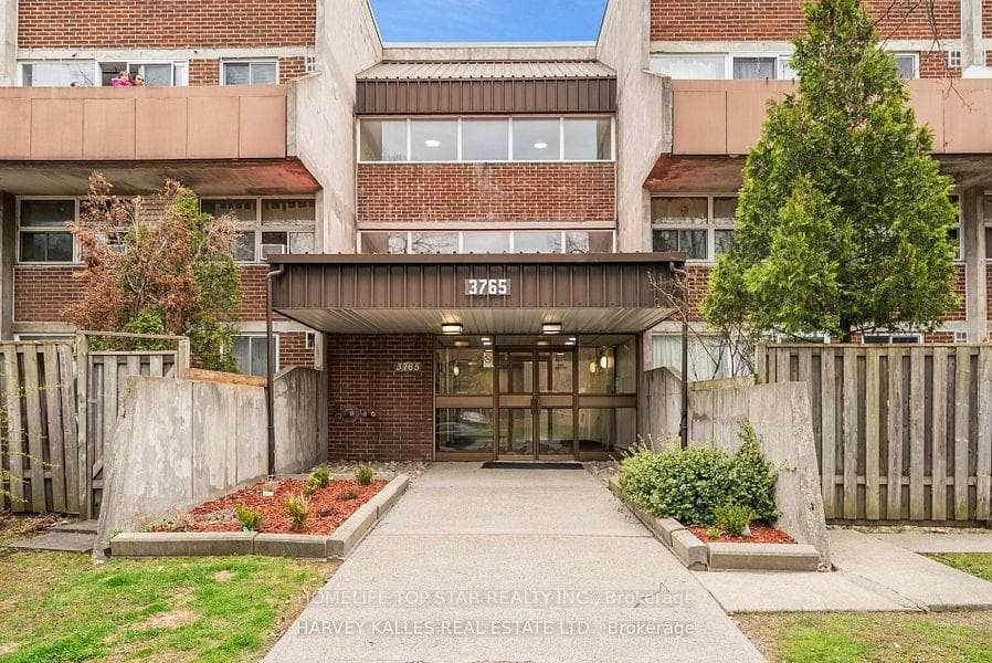 3765 Sheppard Avenue 204, Toronto, ON M1T 3R7, Toronto E05 — photo 1