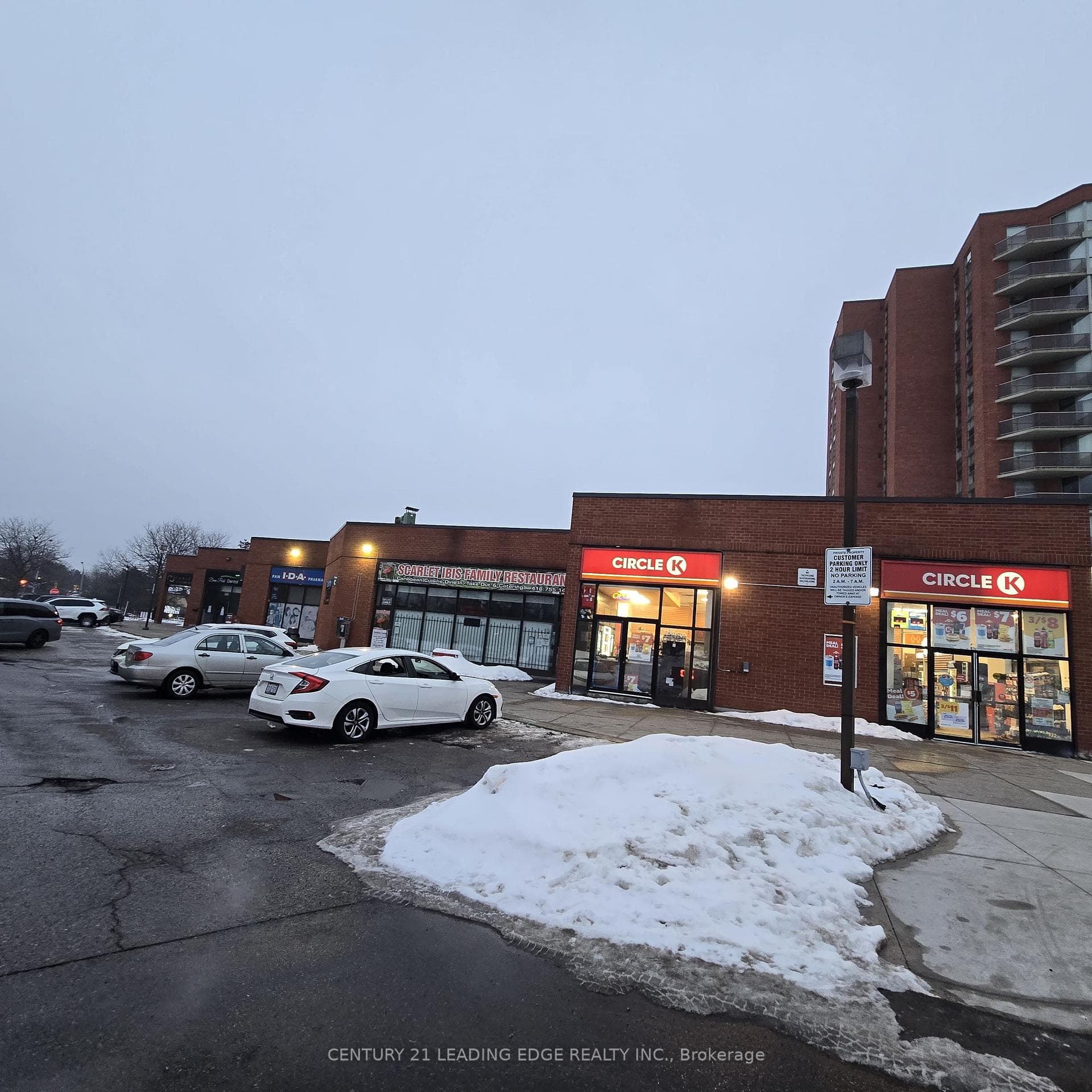 30 Dean Park Road 14, Toronto, ON M1B 3H1, Toronto E11 — photo 1