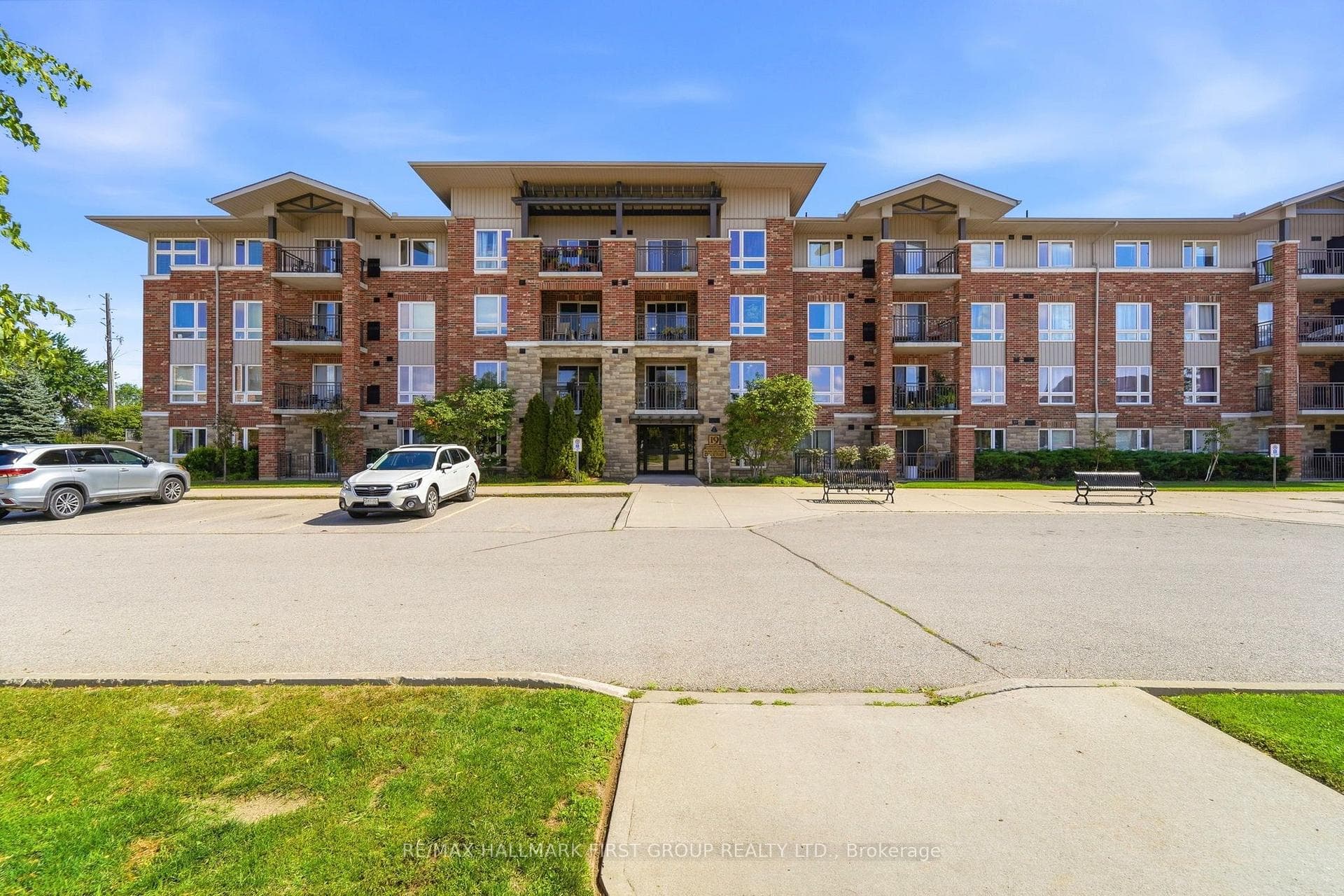 19 Waterford Drive 403, Guelph, ON N1L 0J1, Guelph — photo 1