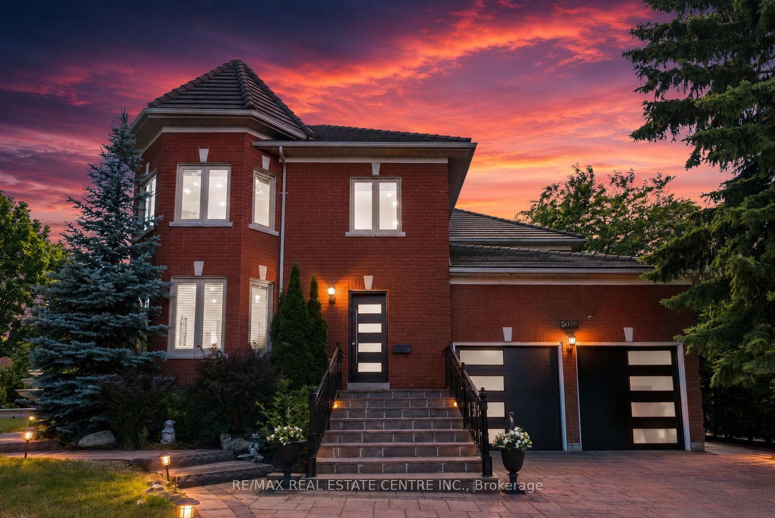 5078 Frybrook Court, Mississauga, ON L5M 5A8, Mississauga — photo 1