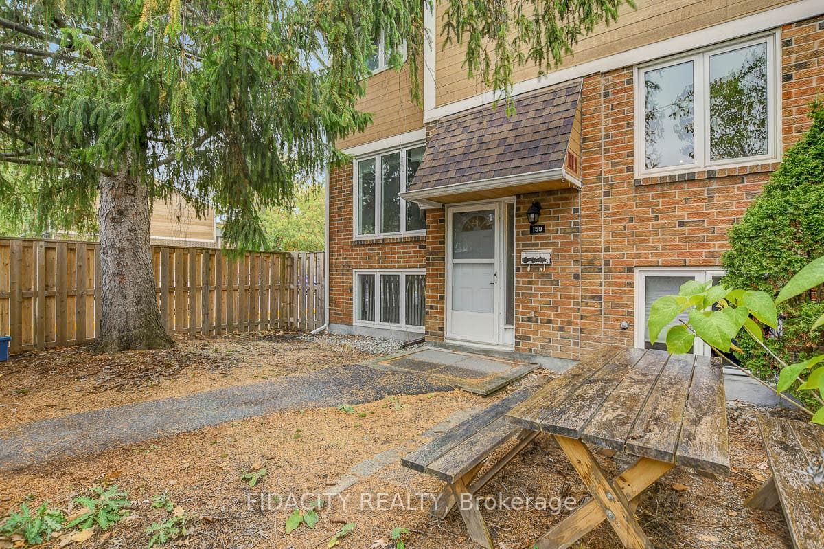 159 Salter Crescent 61, Kanata, ON K2K 1Y8, Kanata — photo 1