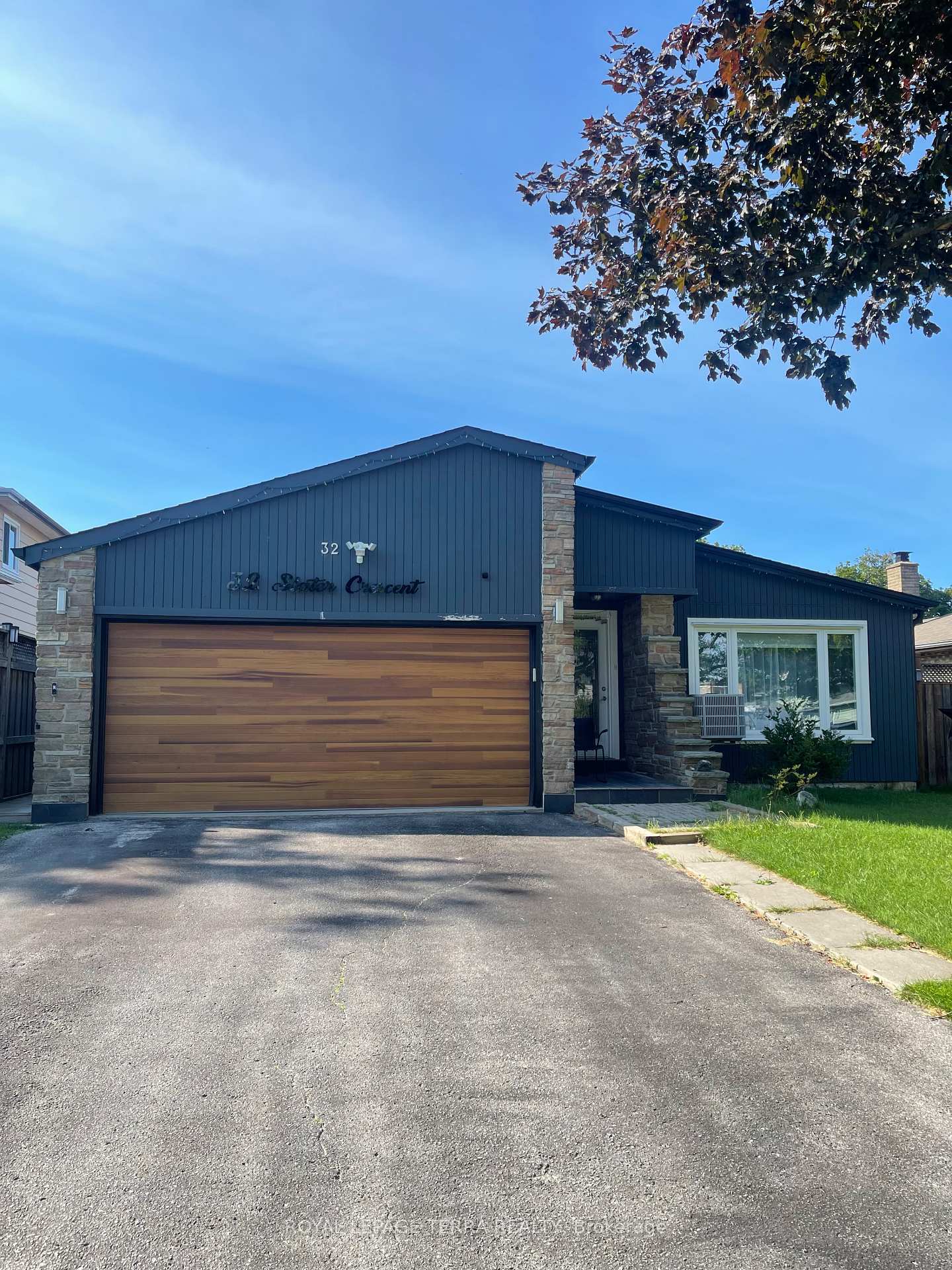 32 Slater Crescent Basement, Ajax, ON L1S 3J3, Ajax — фото 1