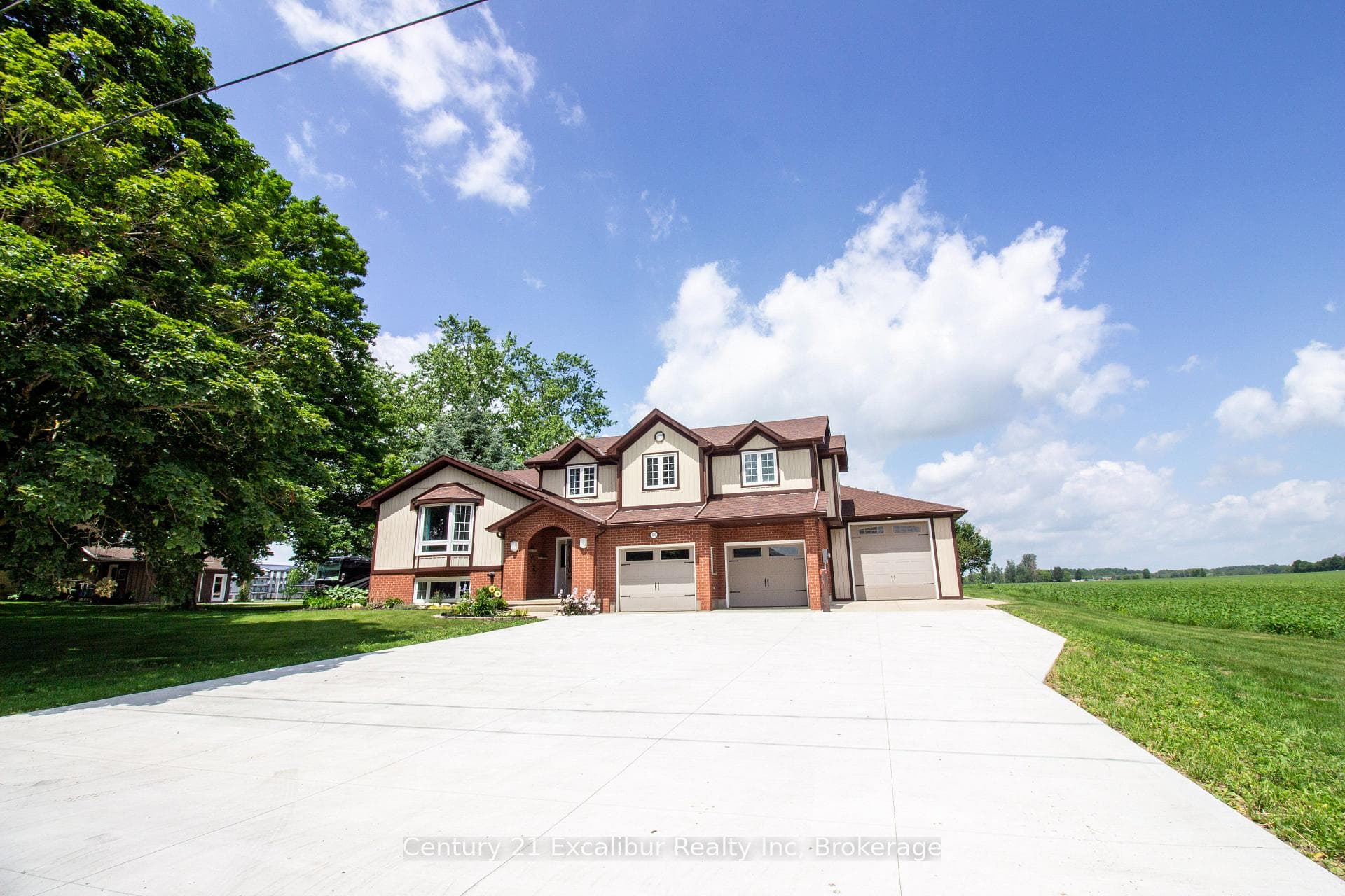 591 Wellington Street E, Wellington North, ON N0G 2L2, Wellington North — photo 1