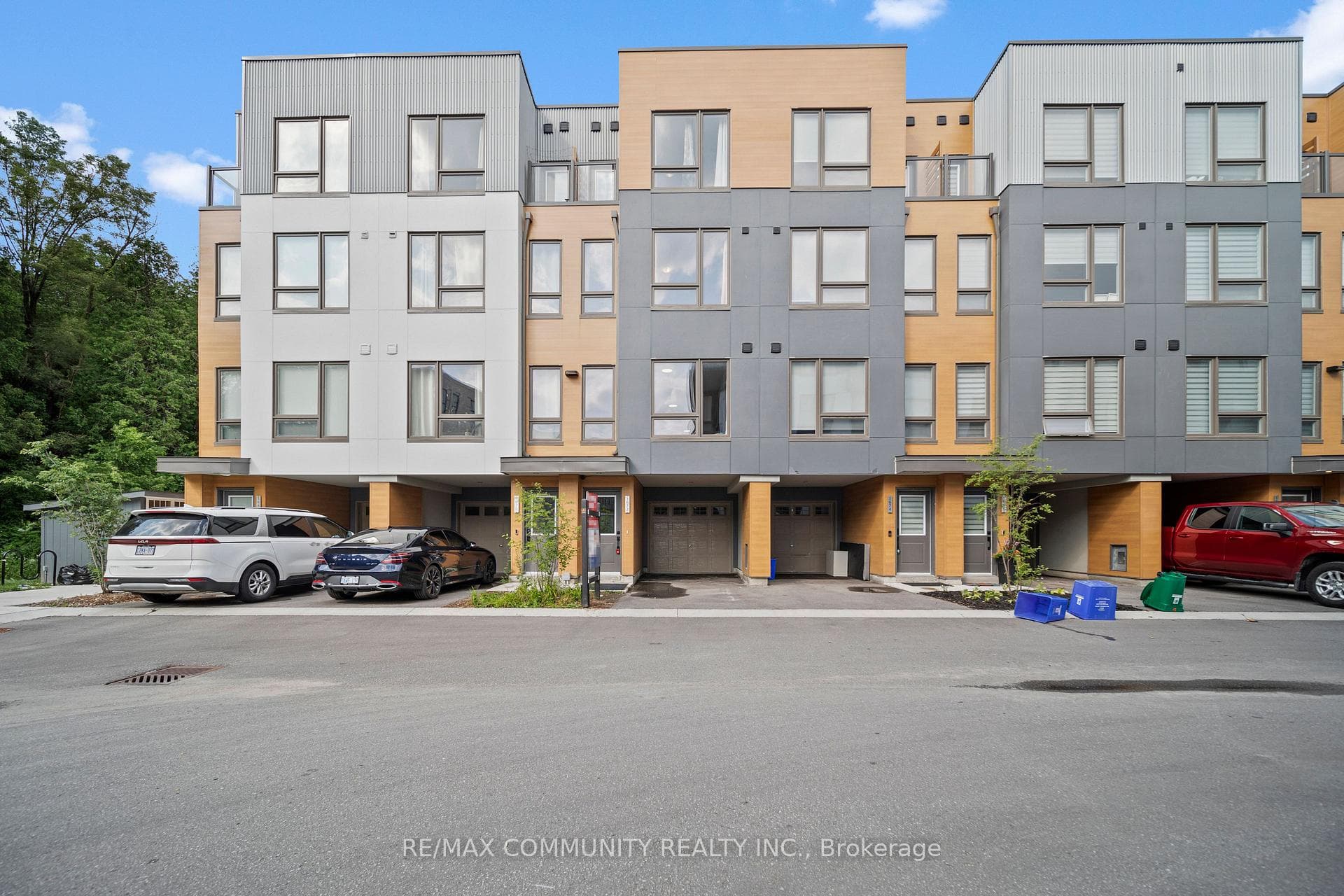 1672 Pleasure Valley Path N, Oshawa, ON L1G 0E3, Oshawa — photo 1