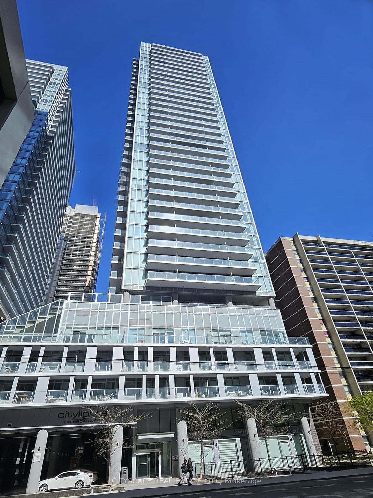 195 Redpath Avenue 3501, Toronto, ON M4P 0E4, Toronto C10 — photo 1