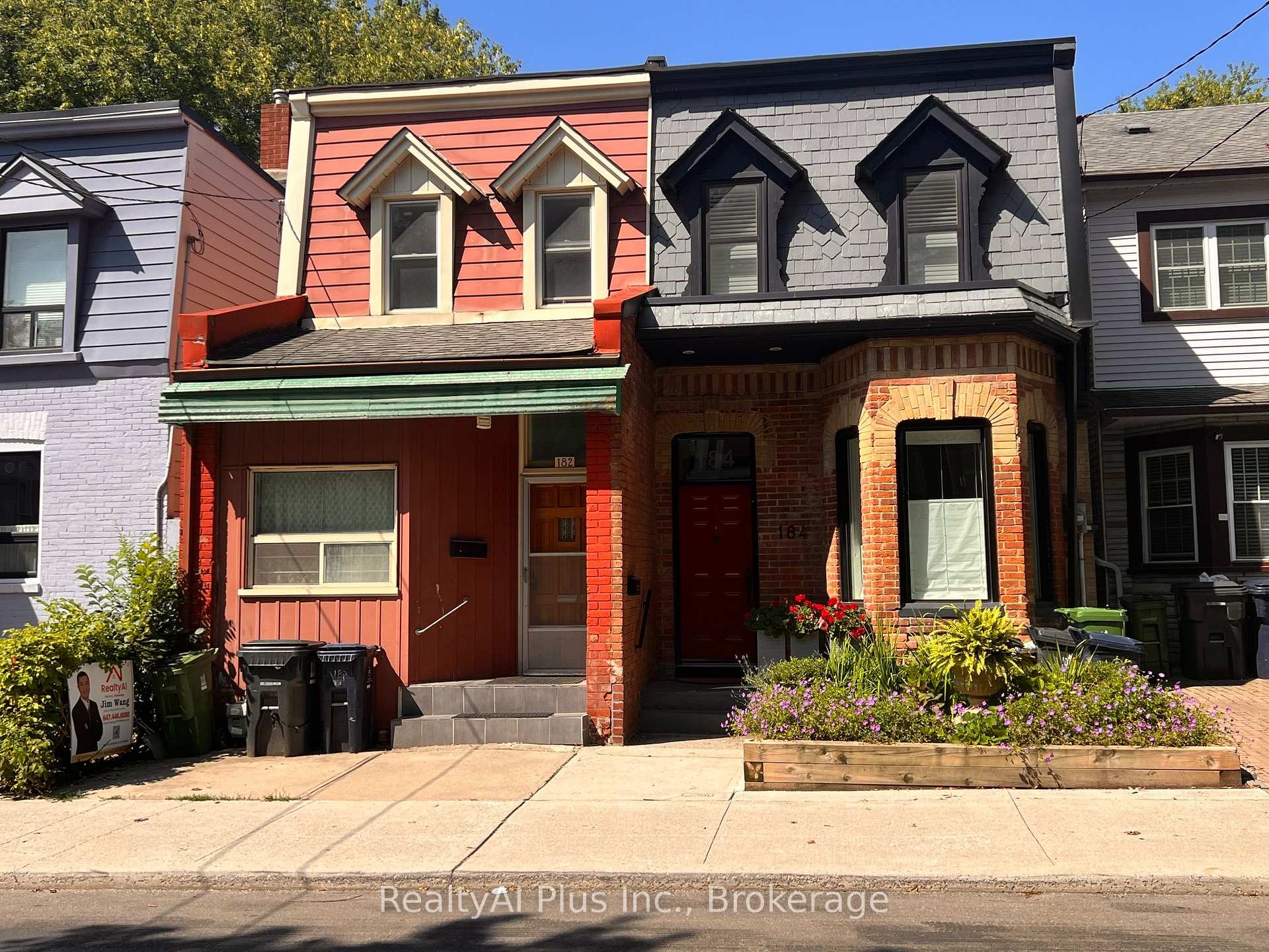 182 Boulton Avenue, Toronto, ON M4M 2J9, Toronto E01 — photo 1