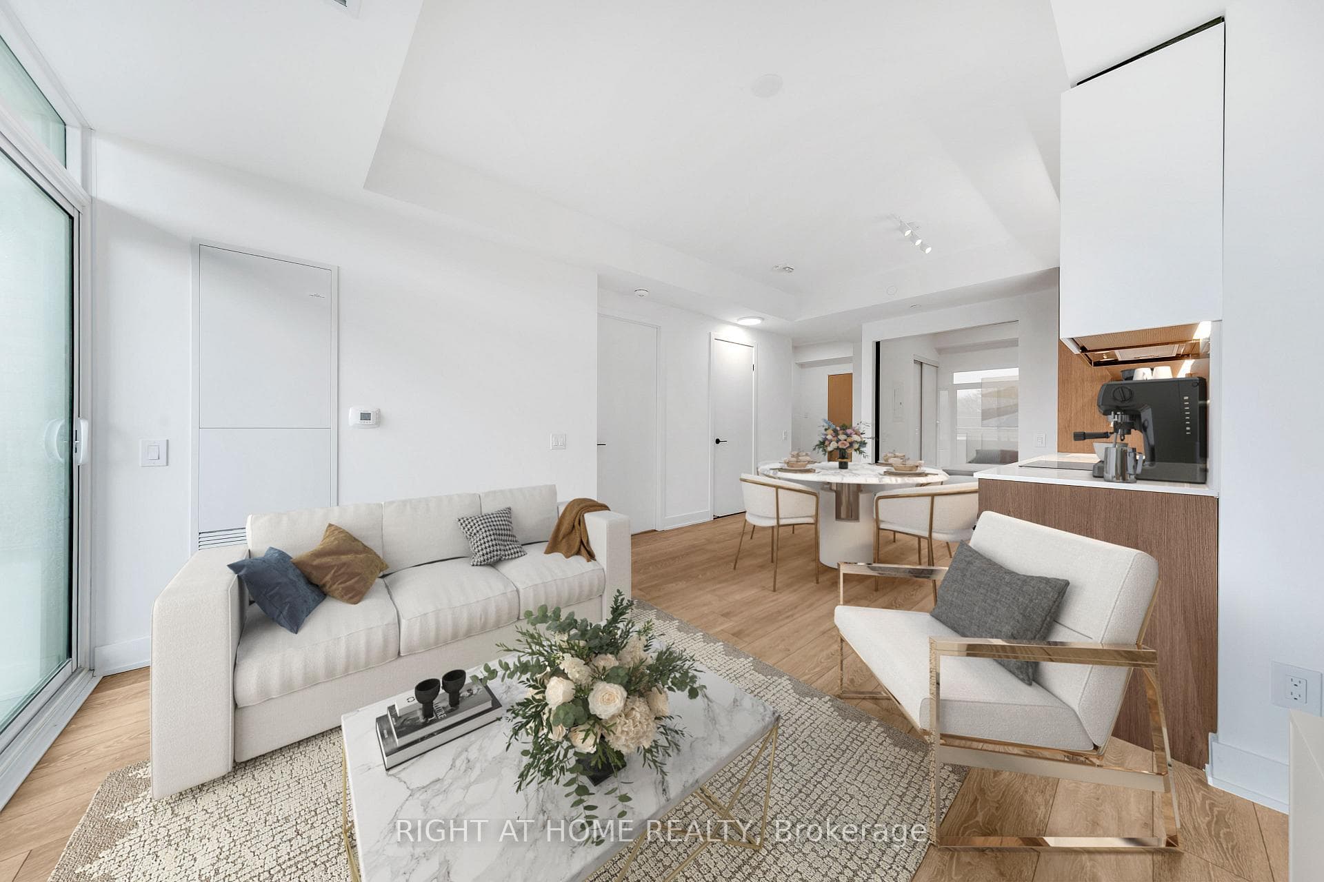 1285 E Queen Street E 403, Toronto, ON M4L 1C2, Toronto E01 — photo 1