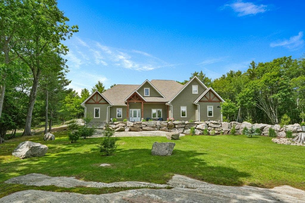 9 George Hunt Memorial Drive, McDougall, ON P2A 2W9, McDougall — photo 1