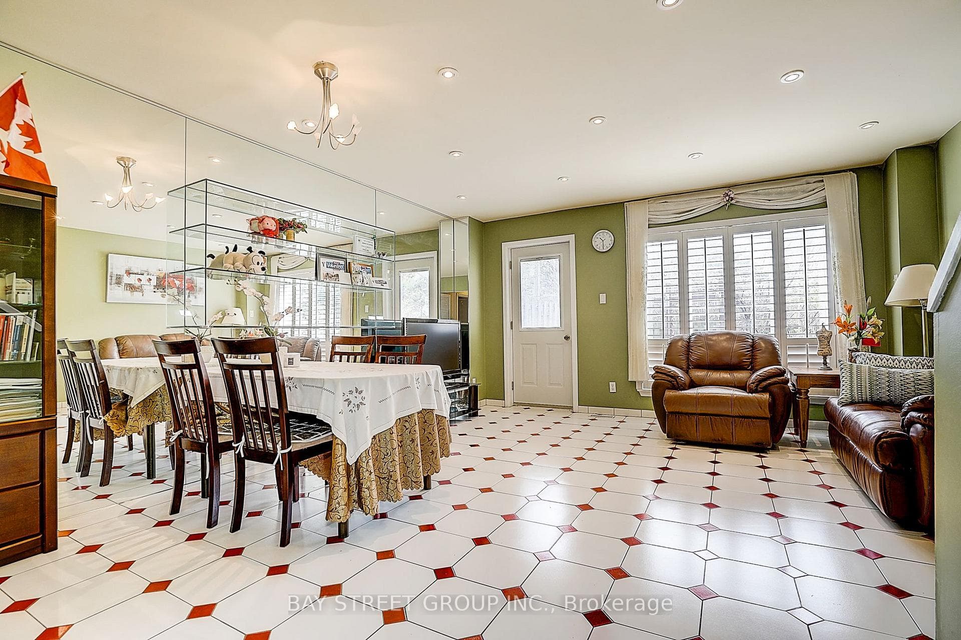 91 Rameau Drive 10, Toronto, ON M2H 1T6, Toronto C15 — photo 1
