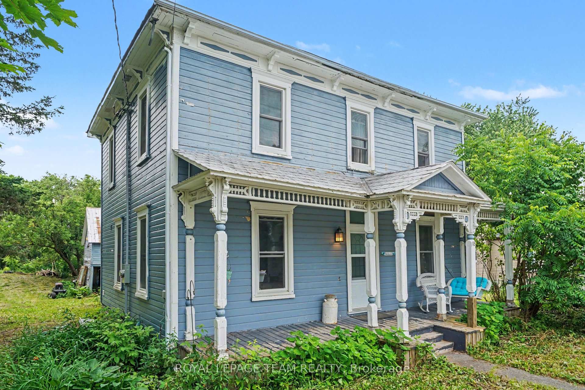 18 Moffat Street, North Dundas, ON K0A 2R0, North Dundas — photo 1