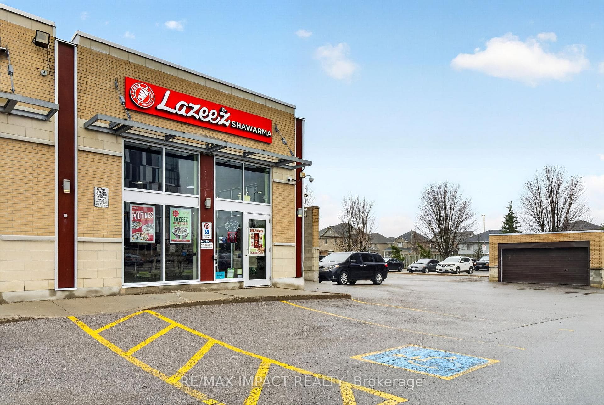 1812 Simcoe Street, Oshawa, ON L1G 4Y2, Oshawa — photo 1