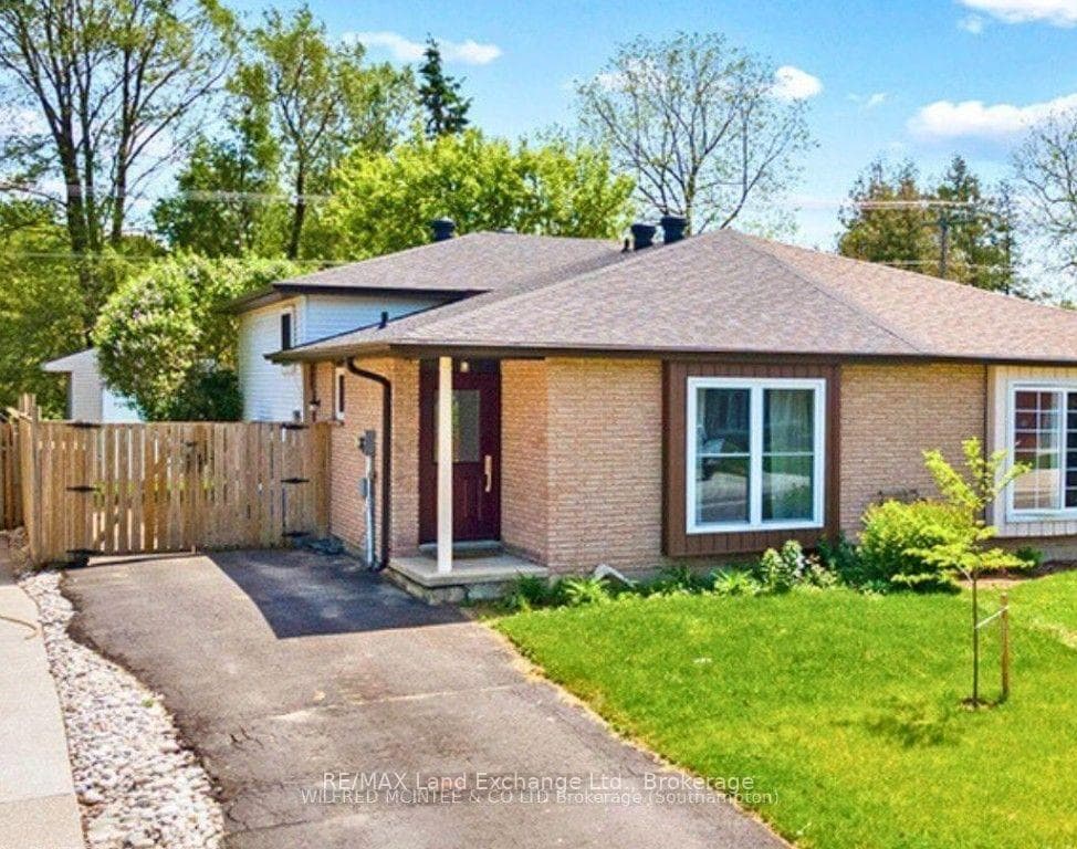 185 Bricker Street, Saugeen Shores, ON N0H 2C1, Saugeen Shores — photo 1