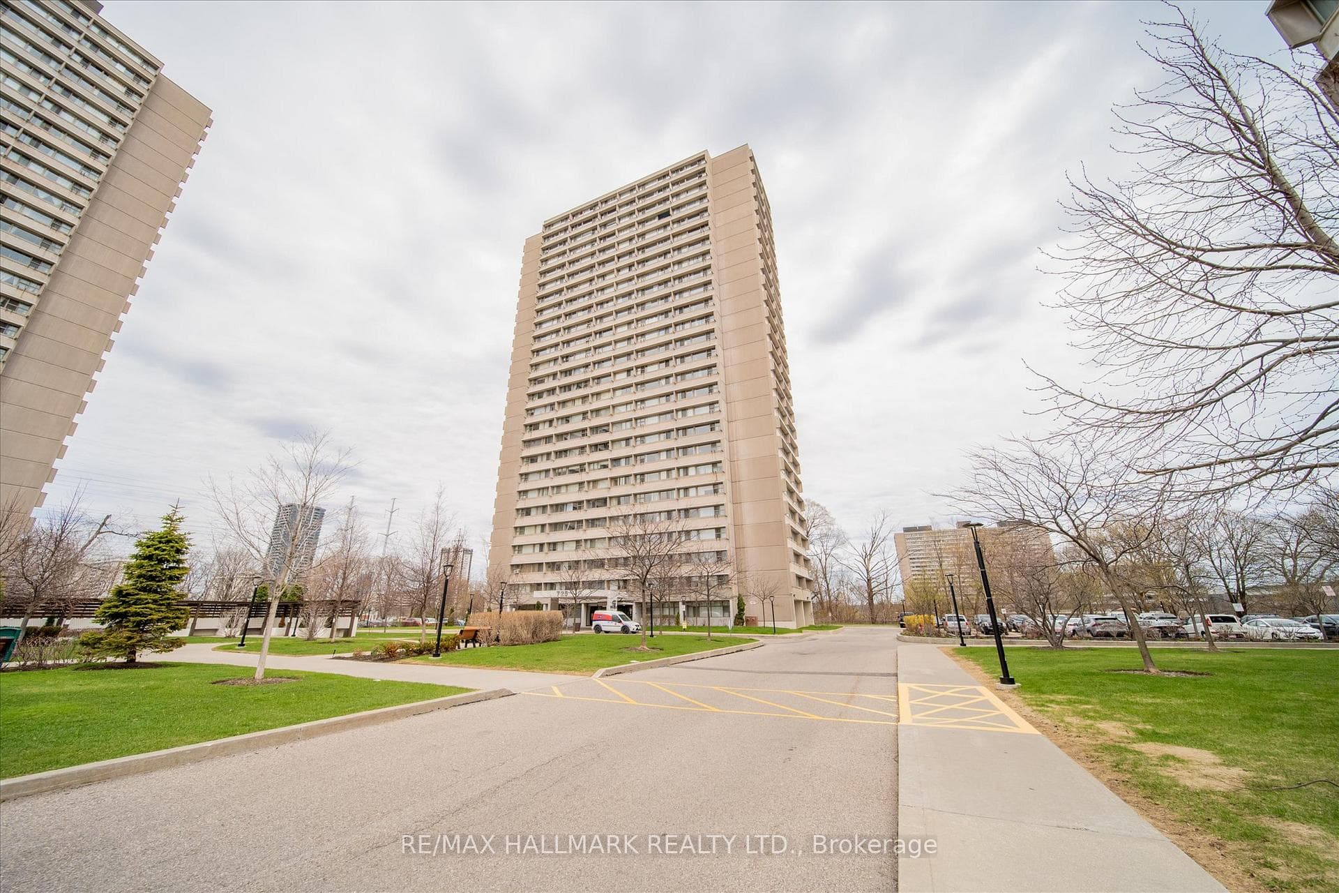 725 Don Mills Road 1101, Toronto, ON M3C 1S6, Toronto C11 — photo 1