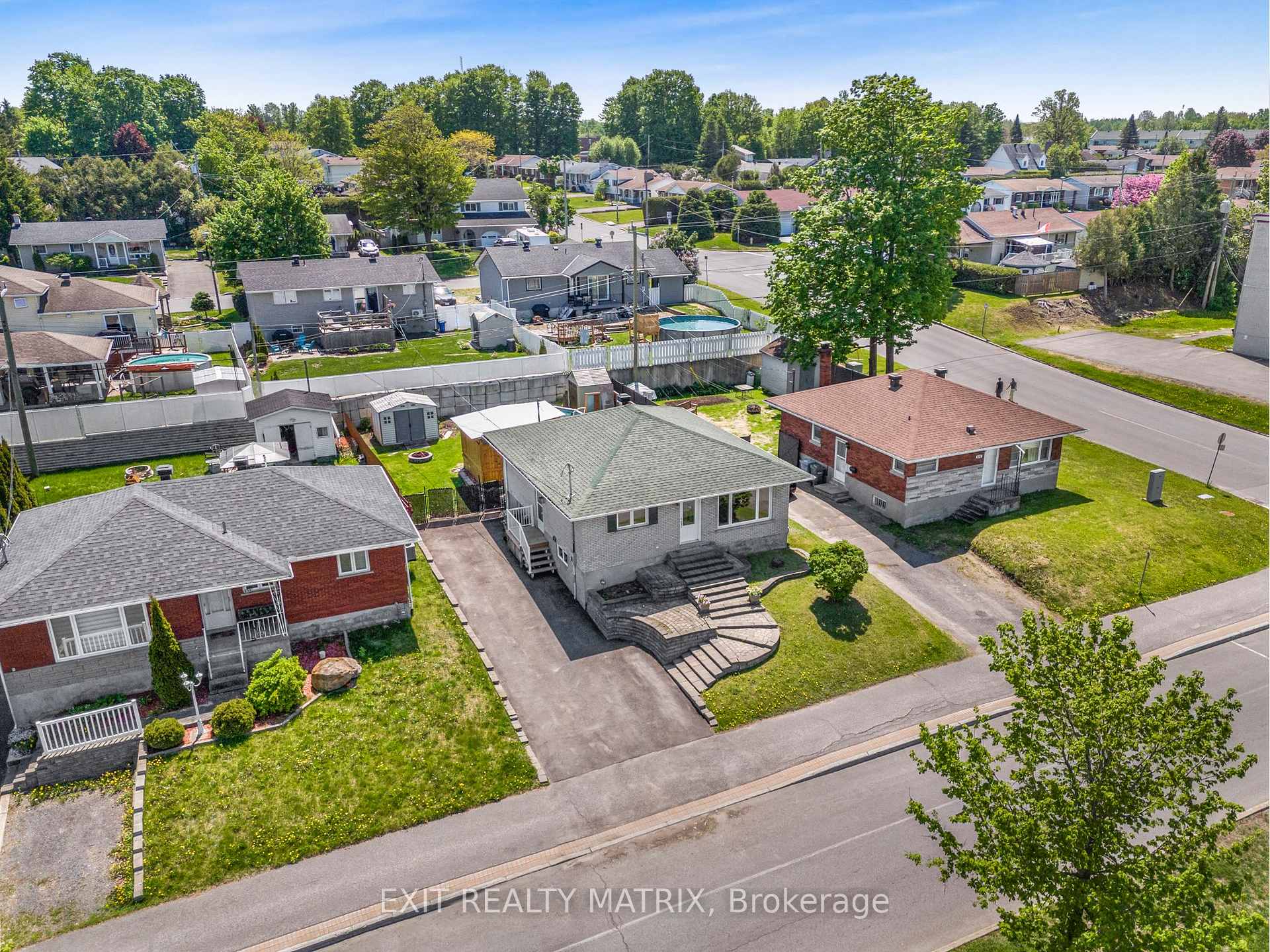 845 Cartier Boulevard, Hawkesbury, ON K6A 1W9, Hawkesbury — photo 1