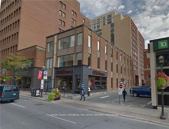 11 Queen Street E 200, Brampton, ON L6W 3P1, Brampton — photo 1