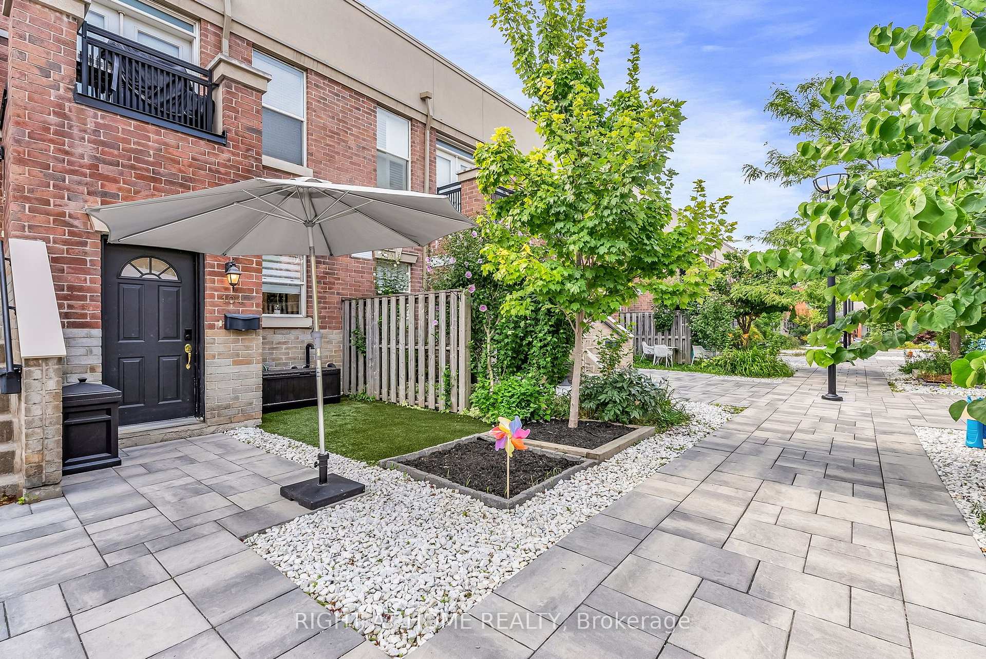 55 Halton Street 104, Toronto, ON M6J 1R5, Toronto C01 — photo 1