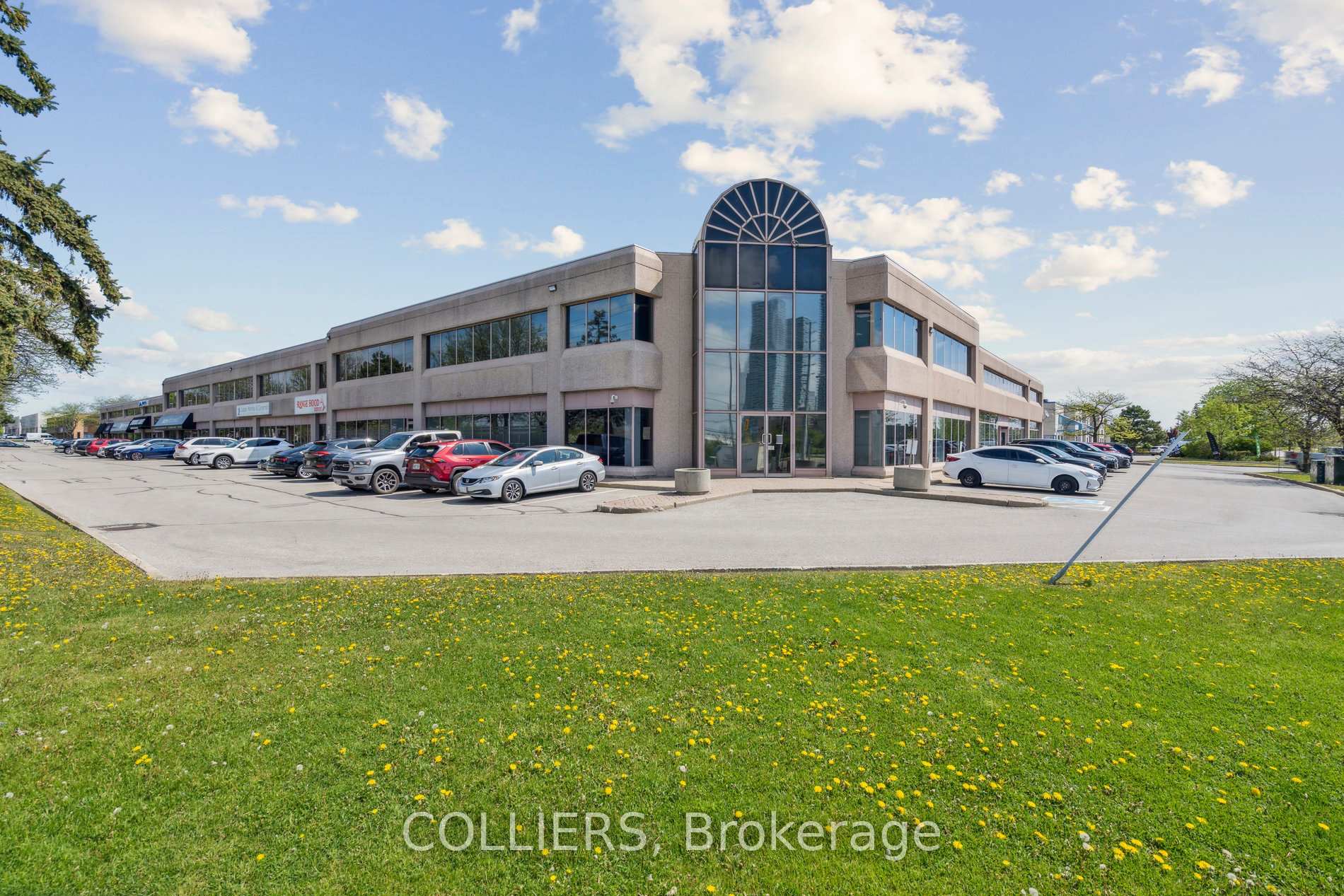 8111 Jane Street 1 & 2, Vaughan, ON L4K 4L7, Vaughan — photo 1
