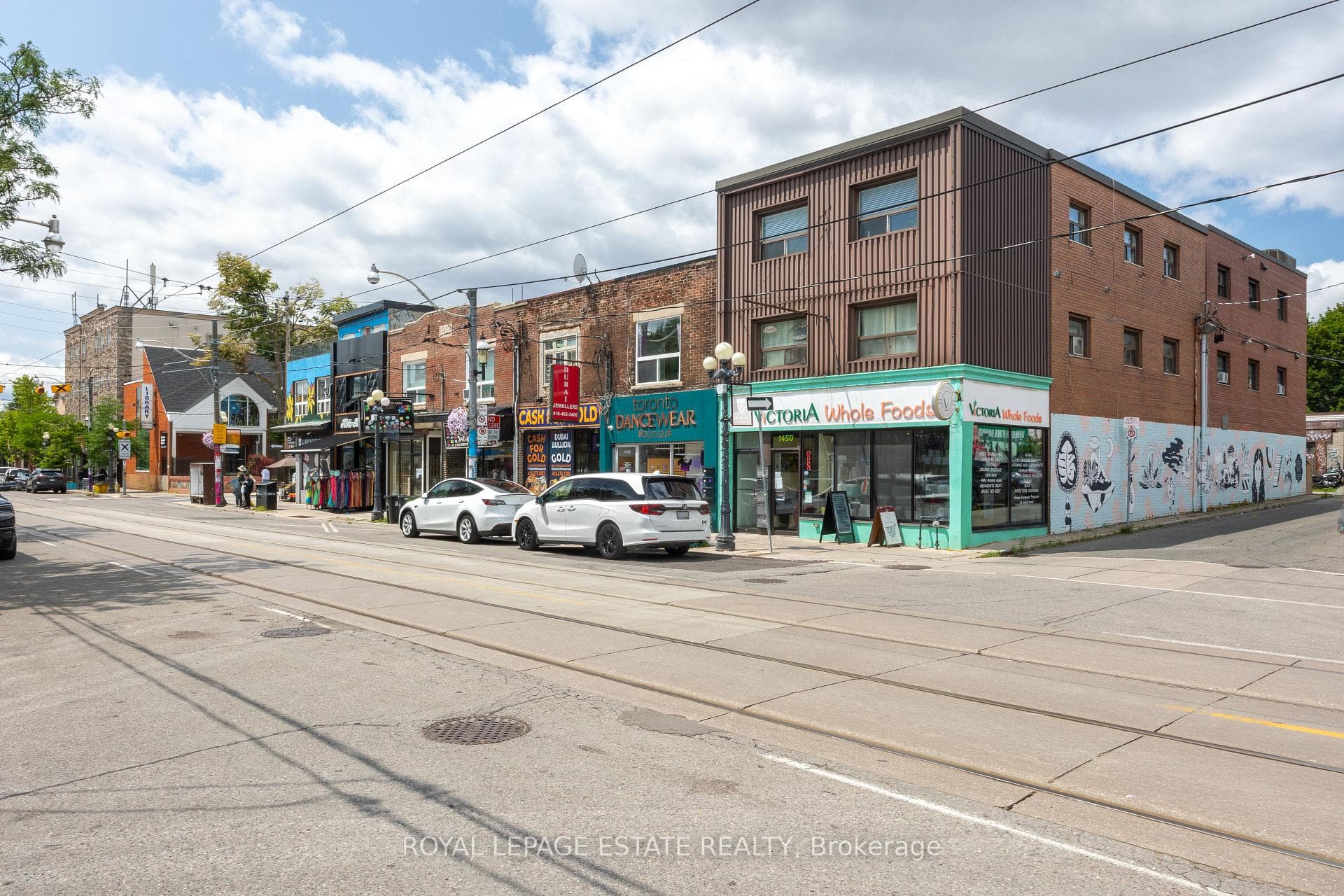 1450 Gerrard Street E, Toronto, ON M4L 1Z8, Toronto E01 — photo 1