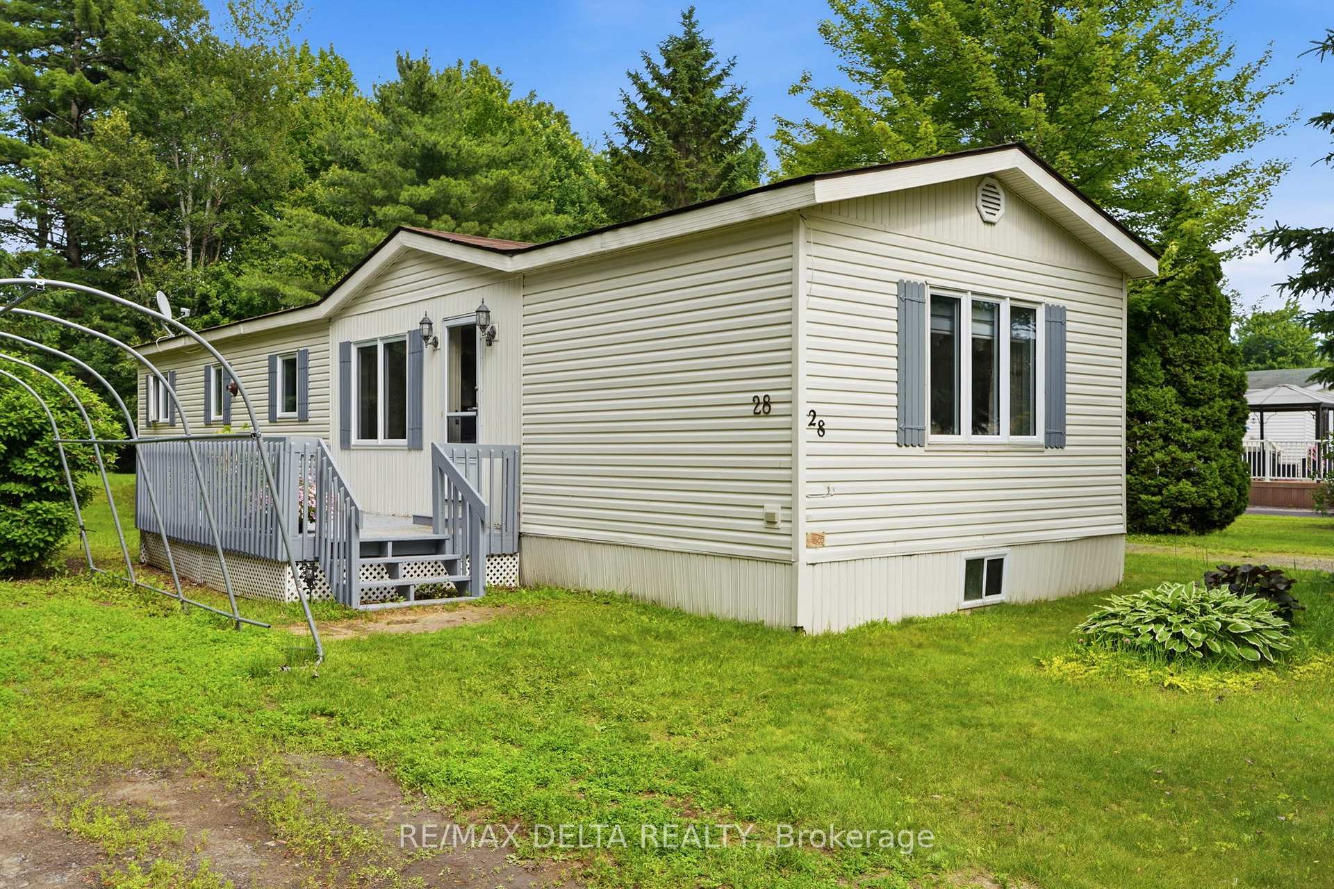 28-5279 County road 17 Highway, Alfred and Plantagenet, ON K0B 1A0, Alfred and Plantagenet — photo 1