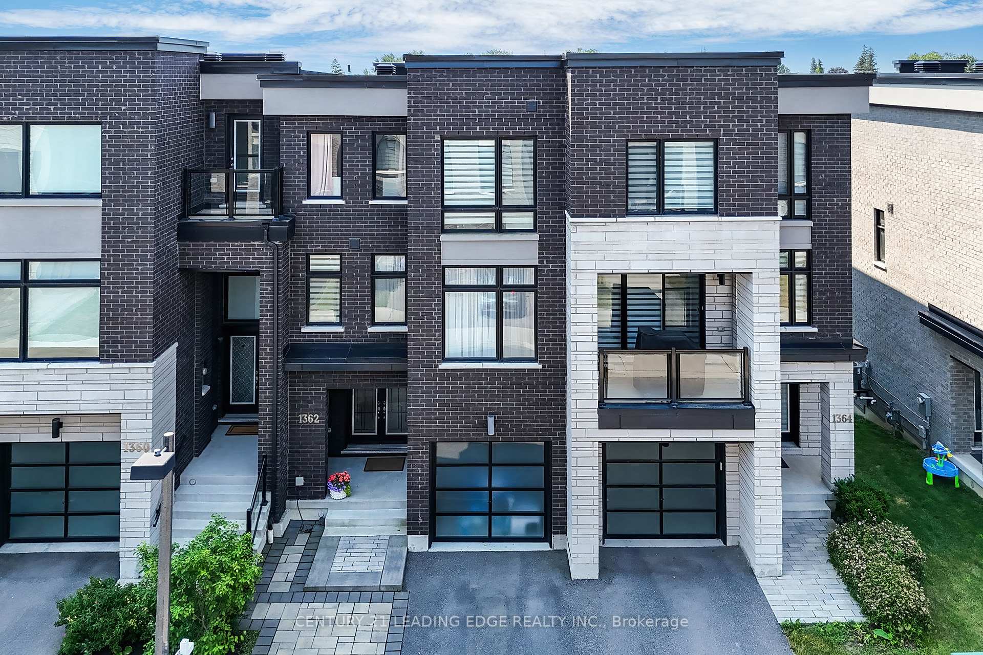 1362 Gull Crossing N, Pickering, ON L1W 0B7, Pickering — photo 1